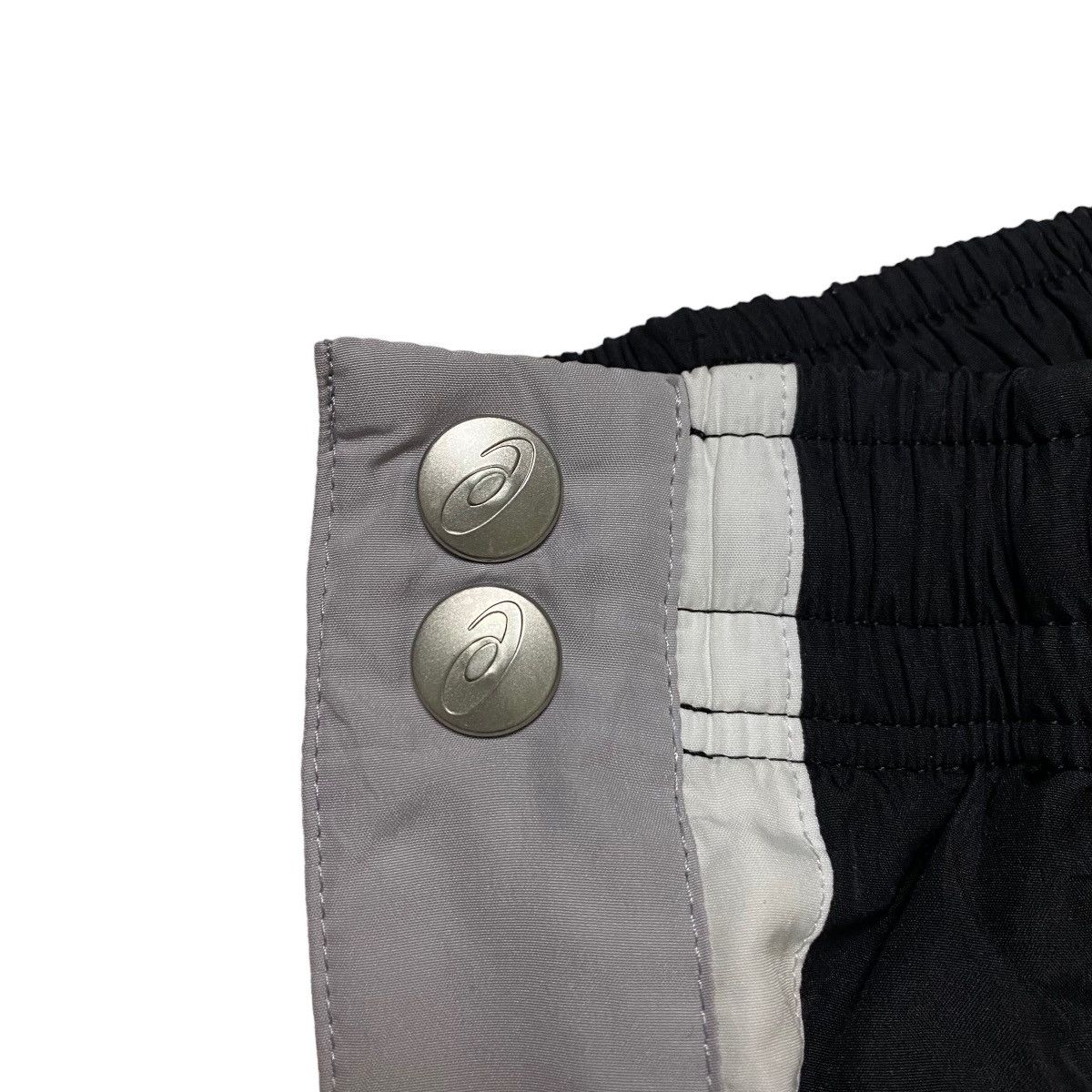 Asics asics vintage track pant side button Size US 34 / EU 50 - 9 Thumbnail