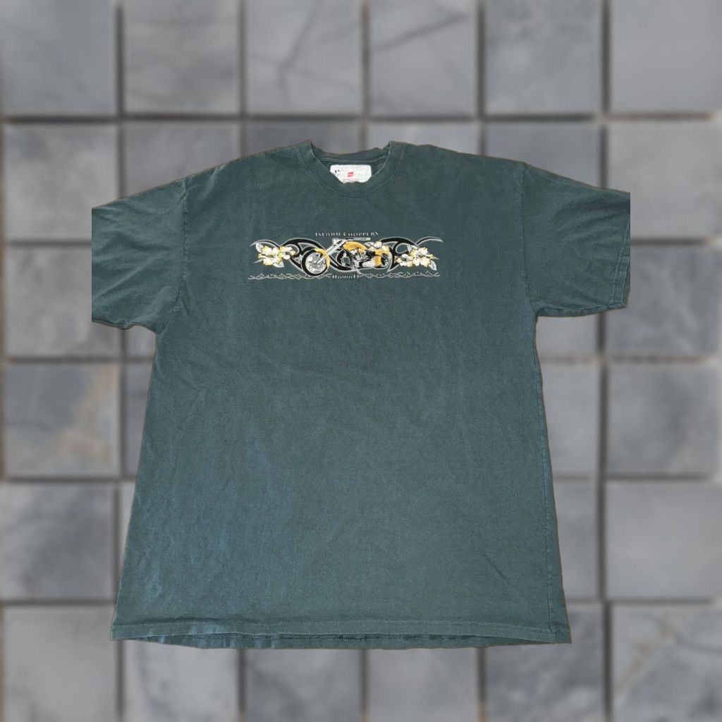 Vintage Choppers T-Shirt Men 2XL Green Y2K Island Choppers Shirt Regular Size 2XL Mens Green Y2K Island Choppers T-Shirt Size US XXL / EU 58 / 5 - 1 Thumbnail