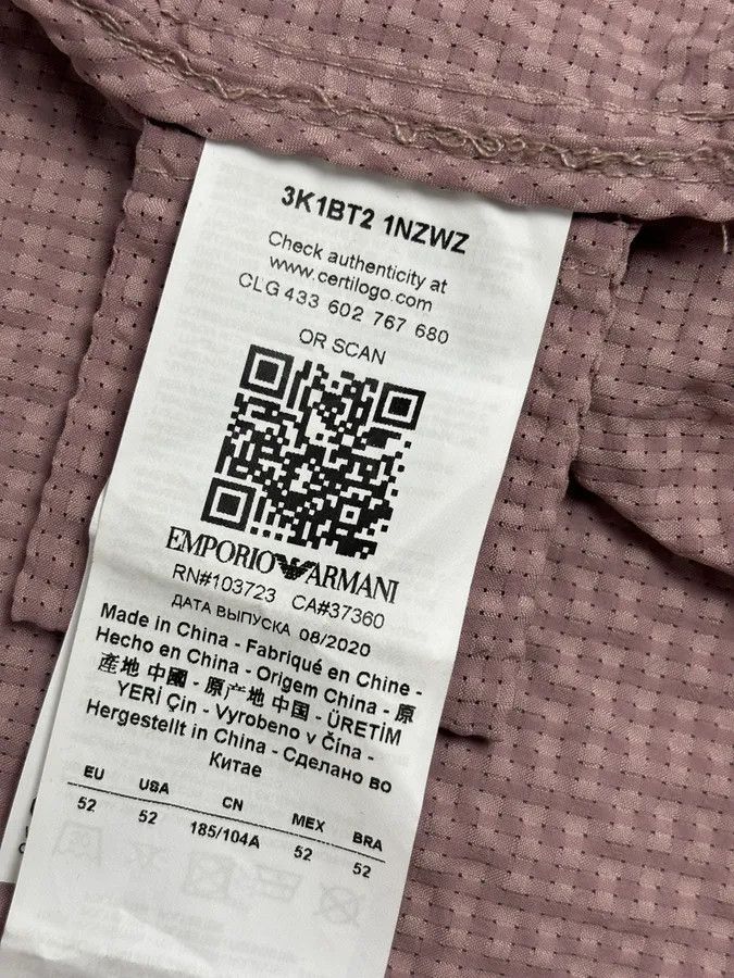 Emporio Armani AW2020 Emporio Armani Rose Nylon Windbreaker Jacket Size US L / EU 52-54 / 3 - 11 Thumbnail