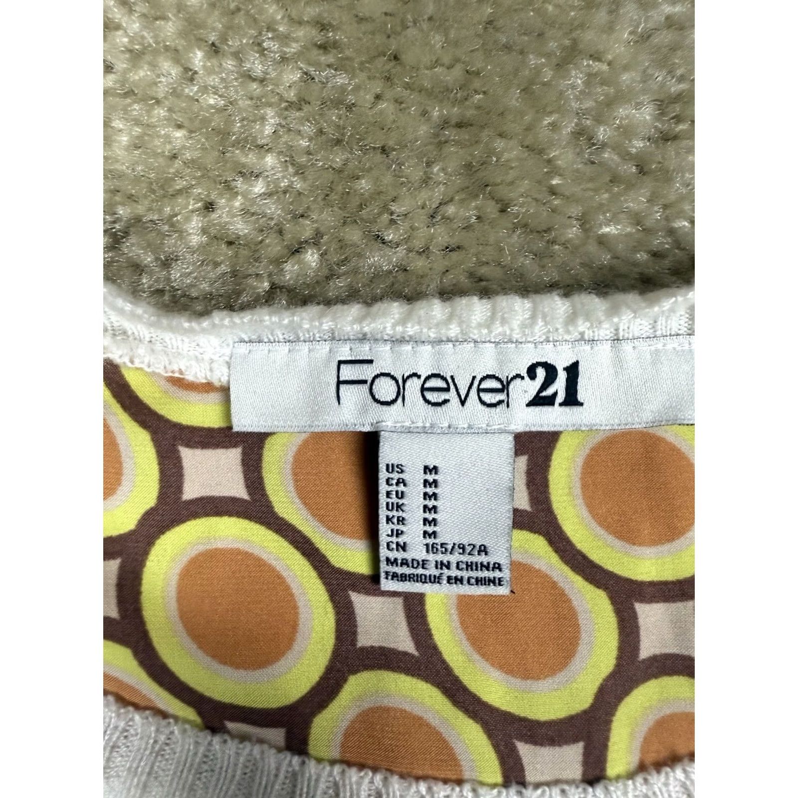 Forever 21 FOREVER 21 Women’s Medium White Lightweight Sweater 70s 60s Back Panel Size M / US 6-8 / IT 42-44 - 4 Thumbnail