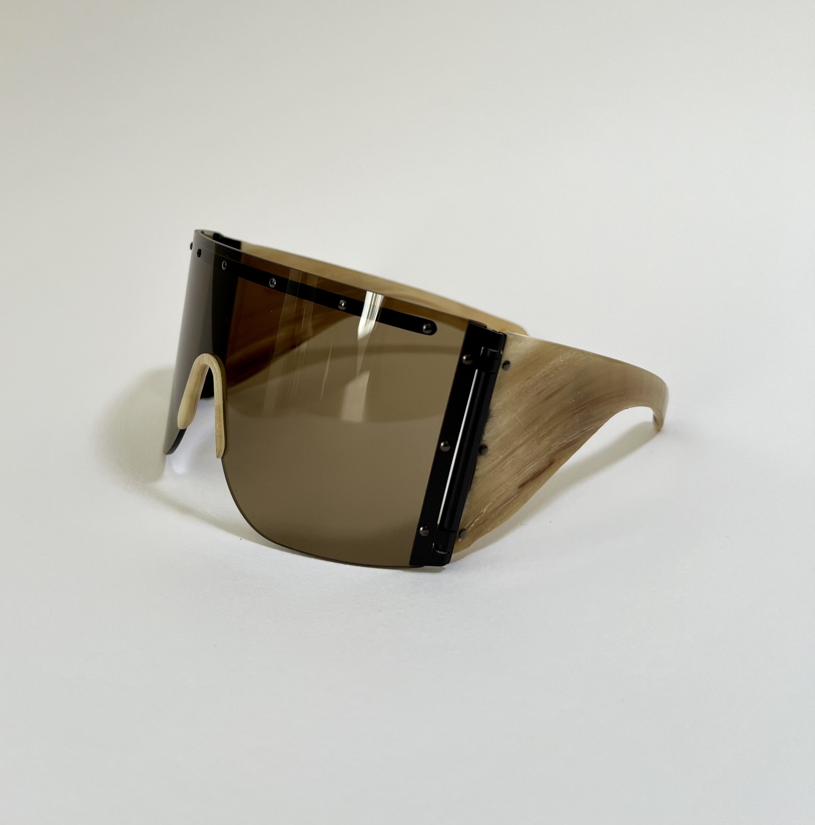 Rick Owens Rick Owens Oversized Shield Sunglasses in Bone