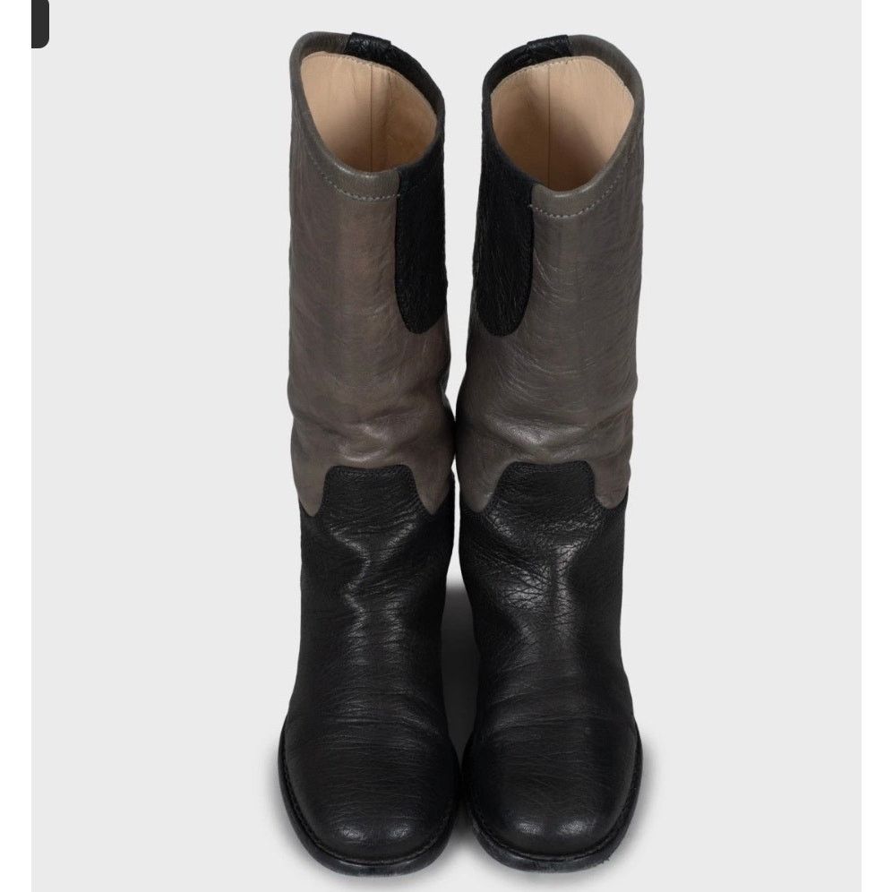 Chanel Chanel Two-Tone Leather Boots - Black & Beige - Size 36.5 Size US 5.5 / IT 35.5 - 2 Thumbnail