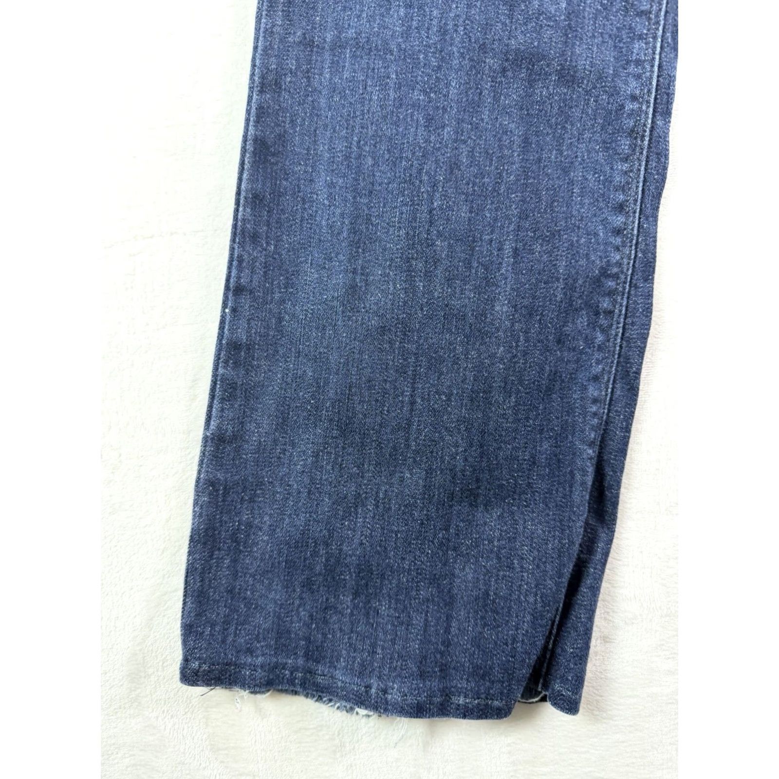 Levi's VINTAGE Levi’s 515 Jeans Bootcut Women Size 8 Regular Distressed Dark Blue Pockets 29x32 Mens/ Womens Size 30" / US 8 / IT 44 - 4 Thumbnail
