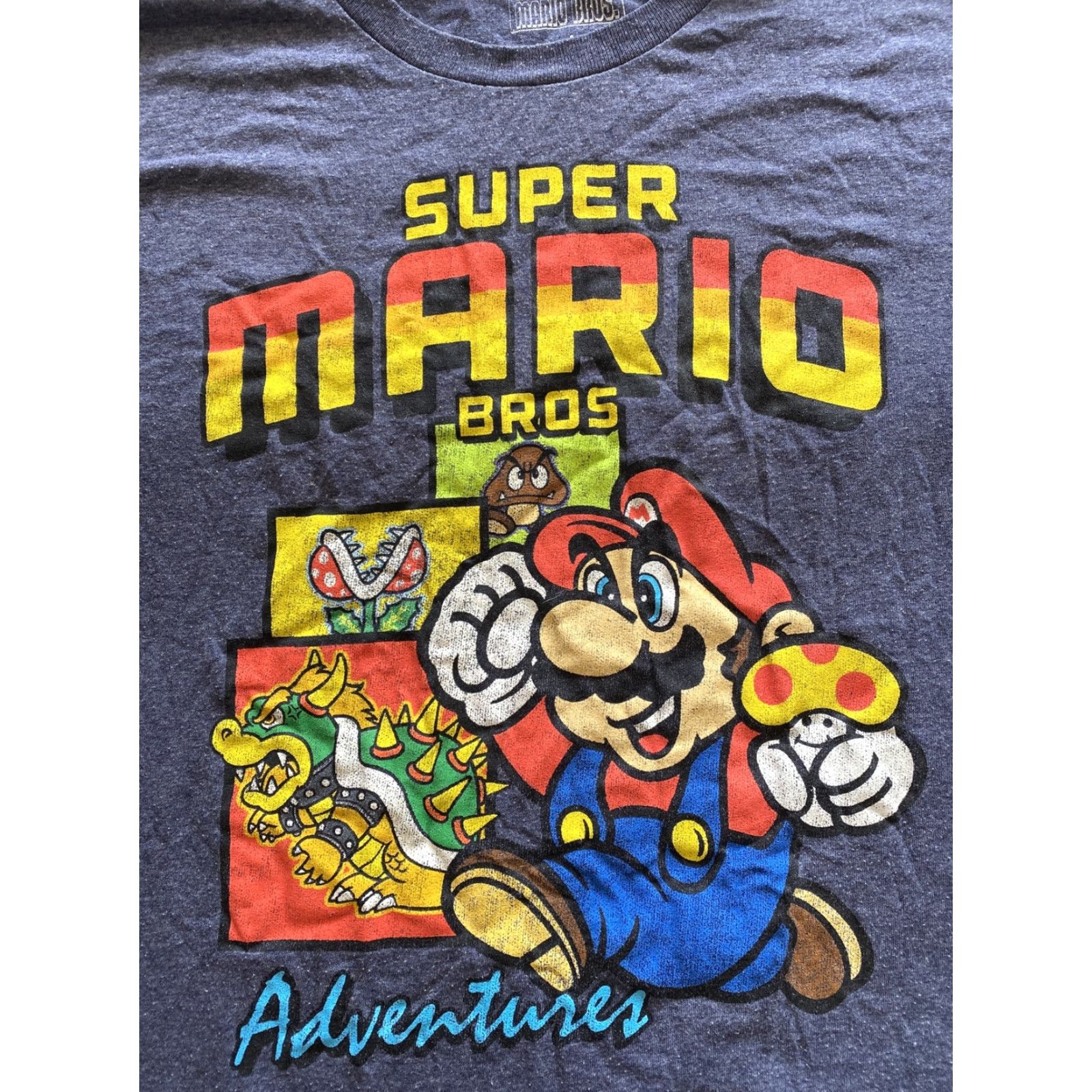 Vintage Super Mario Brothers T-Shirt Short-Sleeve Men L Blue Graphics 17-18 Size US L / EU 52-54 / 3 - 2 Thumbnail