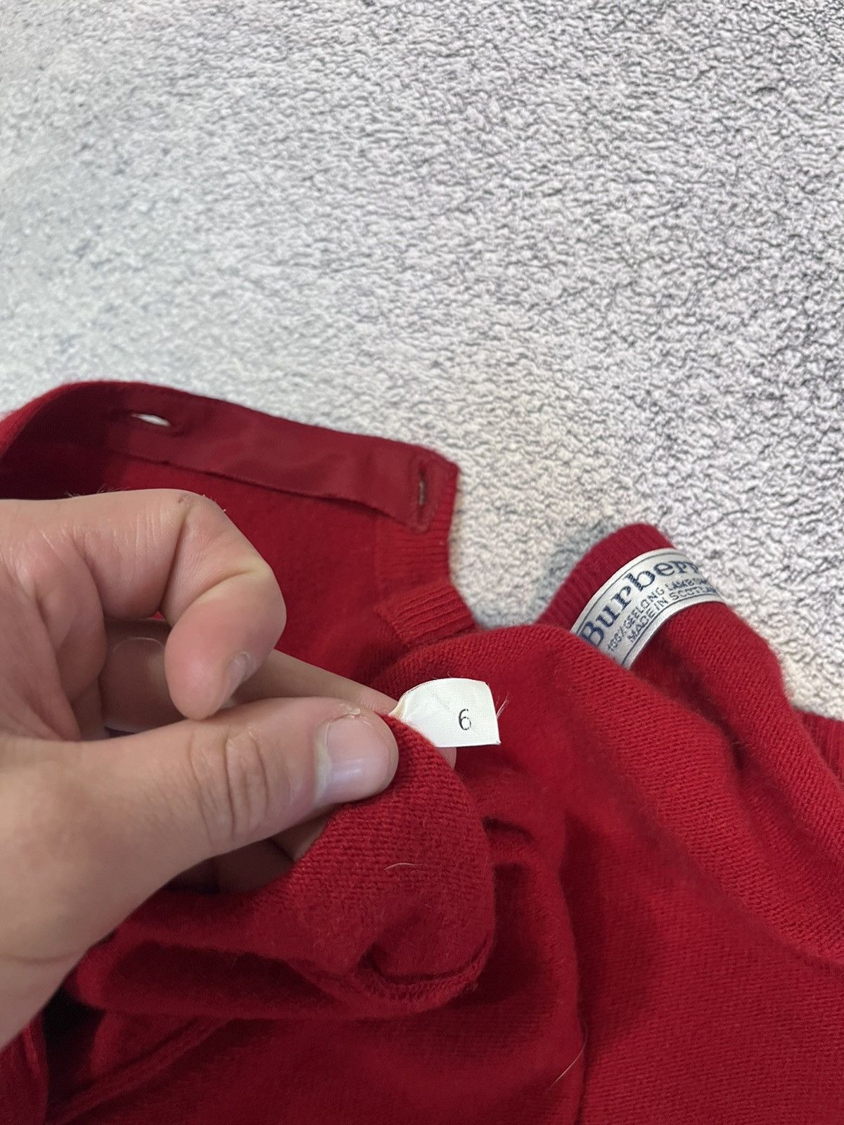 Burberry Burberrys Women Cardigan Red Wool Scotland Gold Logo Buttons Size L / US 10 / IT 46 - 10 Thumbnail