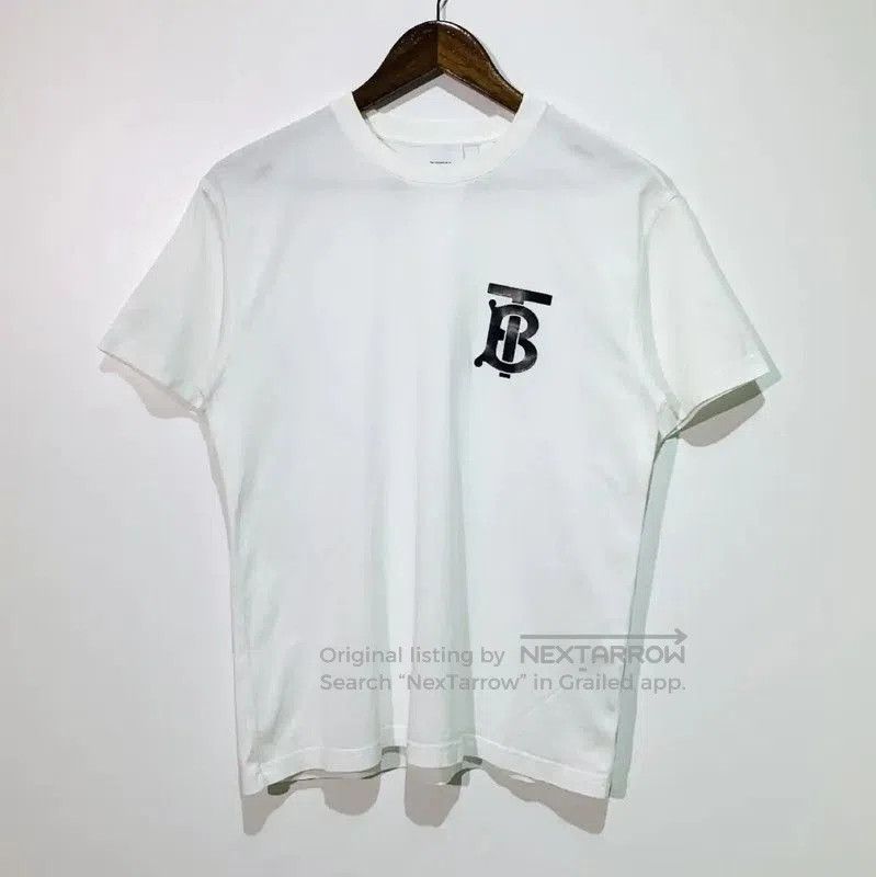 Burberry Burberry White Cotton Women's T-Shirt. Size XXS / US 00 / IT 34 - 1 Thumbnail