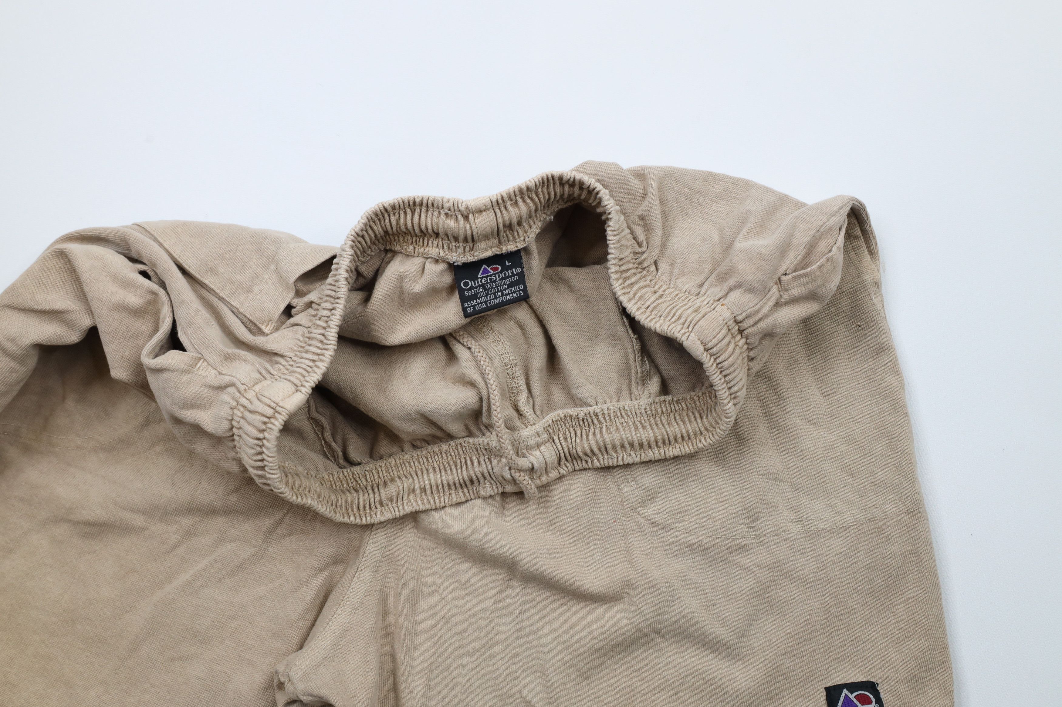Vintage Vintage 90s Streetwear Pigment Dye Above Knee Shorts Beige Size US 34 / EU 50 - 9 Thumbnail