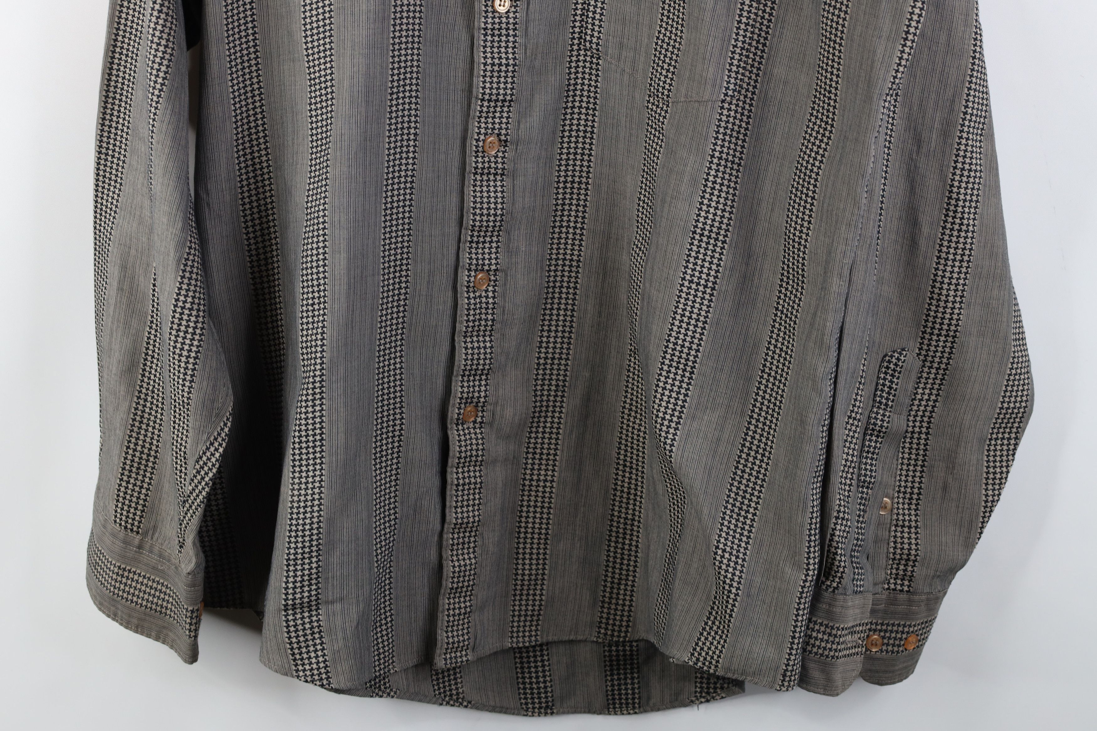 Vintage Vintage 90s Streetwear Houndstooth Band Collar Button Shirt Size US L / EU 52-54 / 3 - 3 Thumbnail