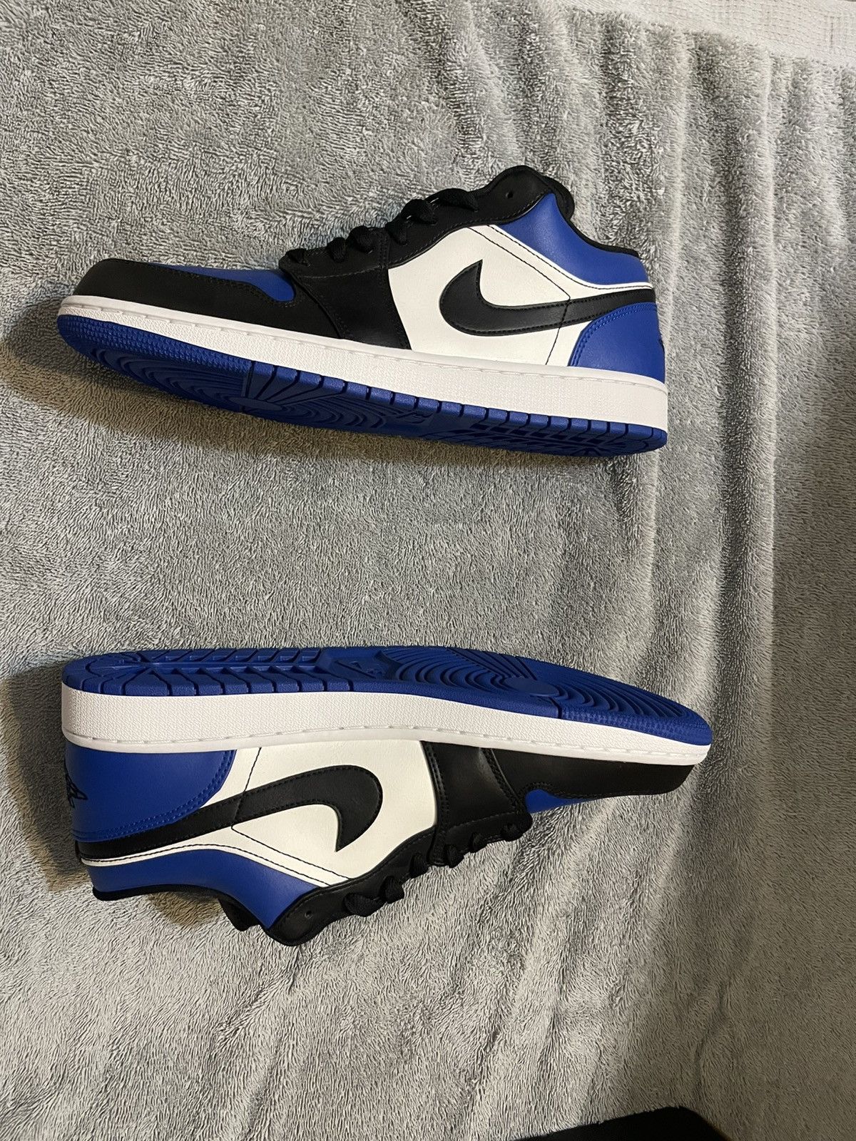 Jordan Brand × Nike Jordan 1 Low - Royal Toe Size US 12 / EU 45 - 3 Thumbnail