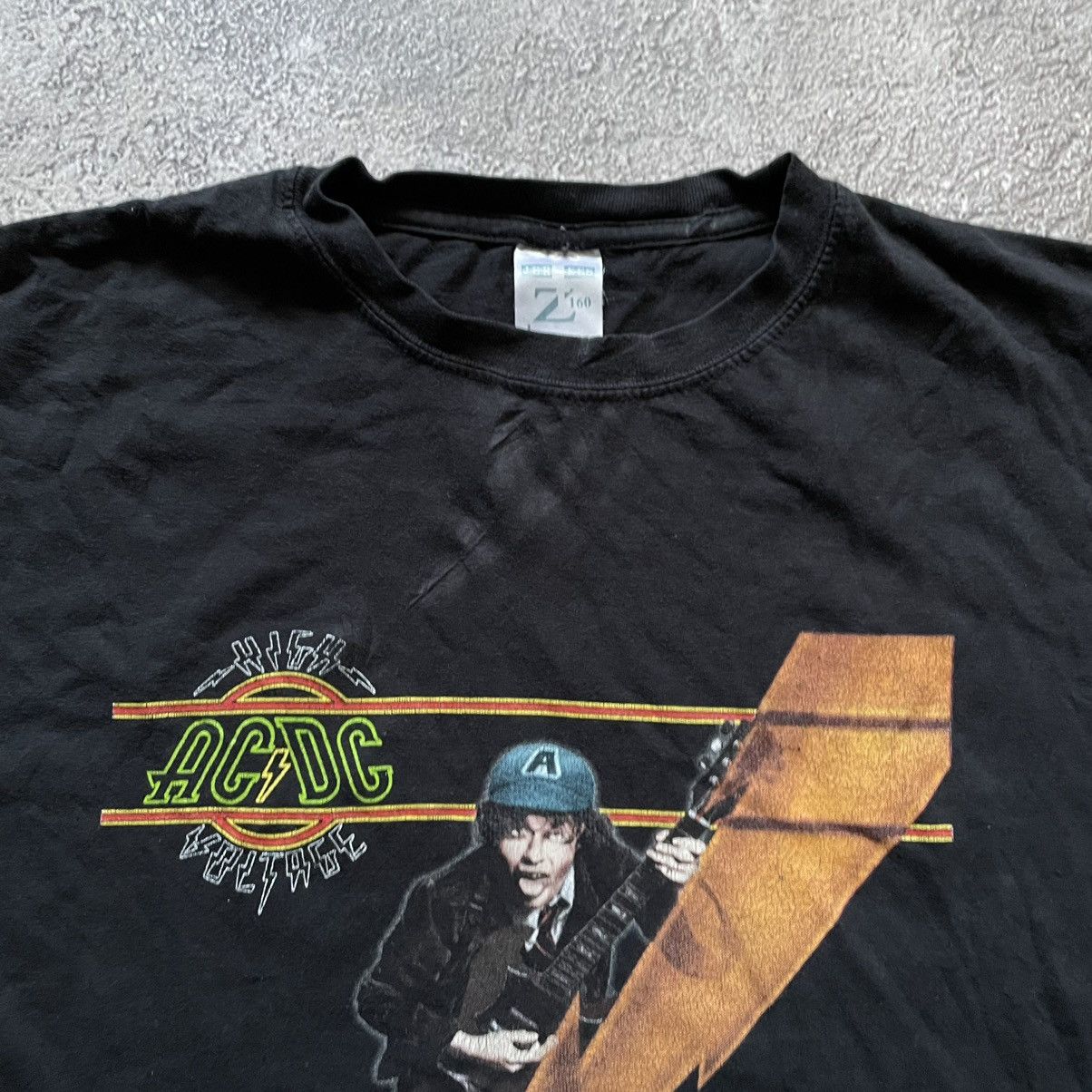 Vintage Vintage Y2K Sun Faded Graphic Tee Skate Streetwear Baggy L Size US L / EU 52-54 / 3 - 7 Thumbnail