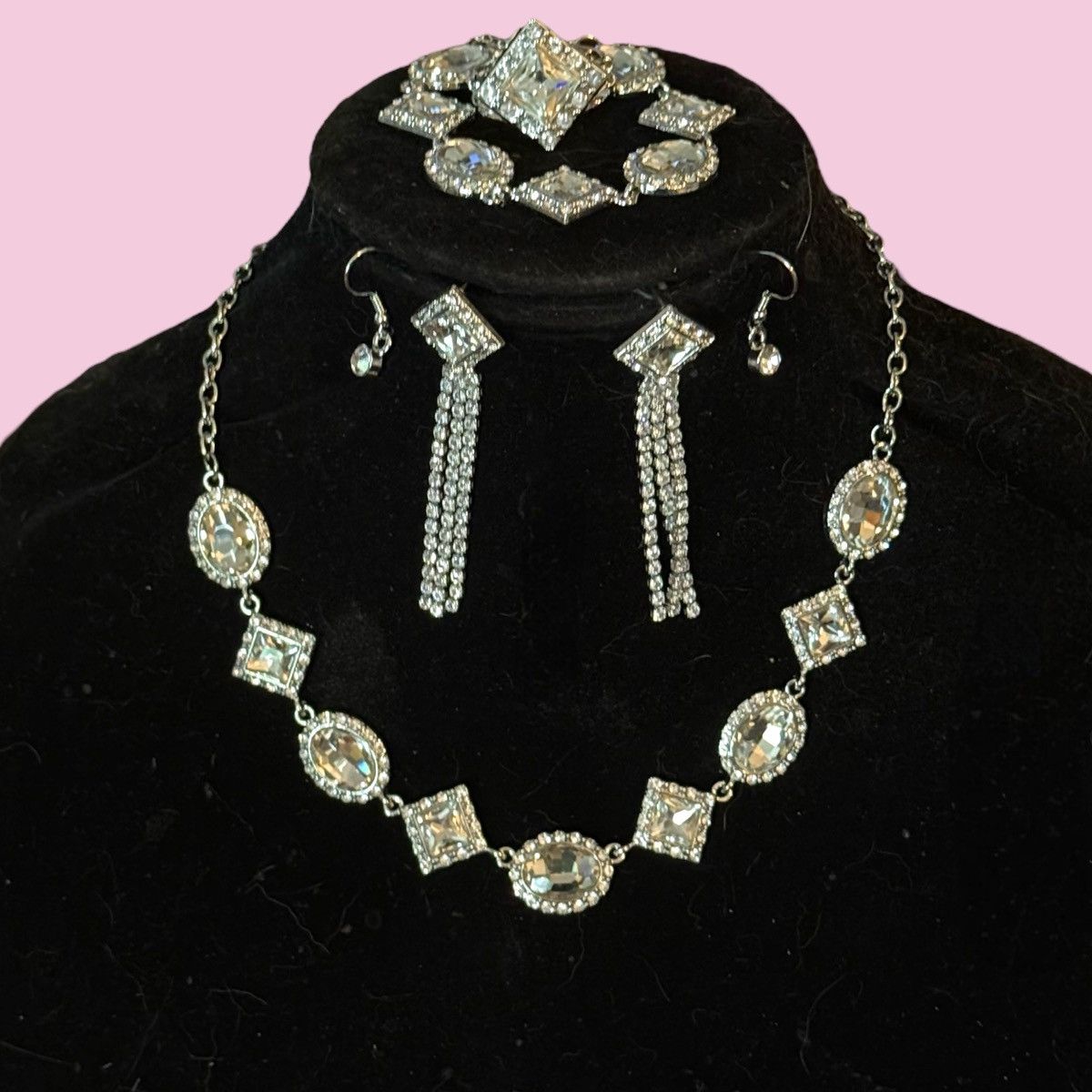 Other Silver tone glitzy rhinestone jewelry set Size ONE SIZE - 1 Thumbnail