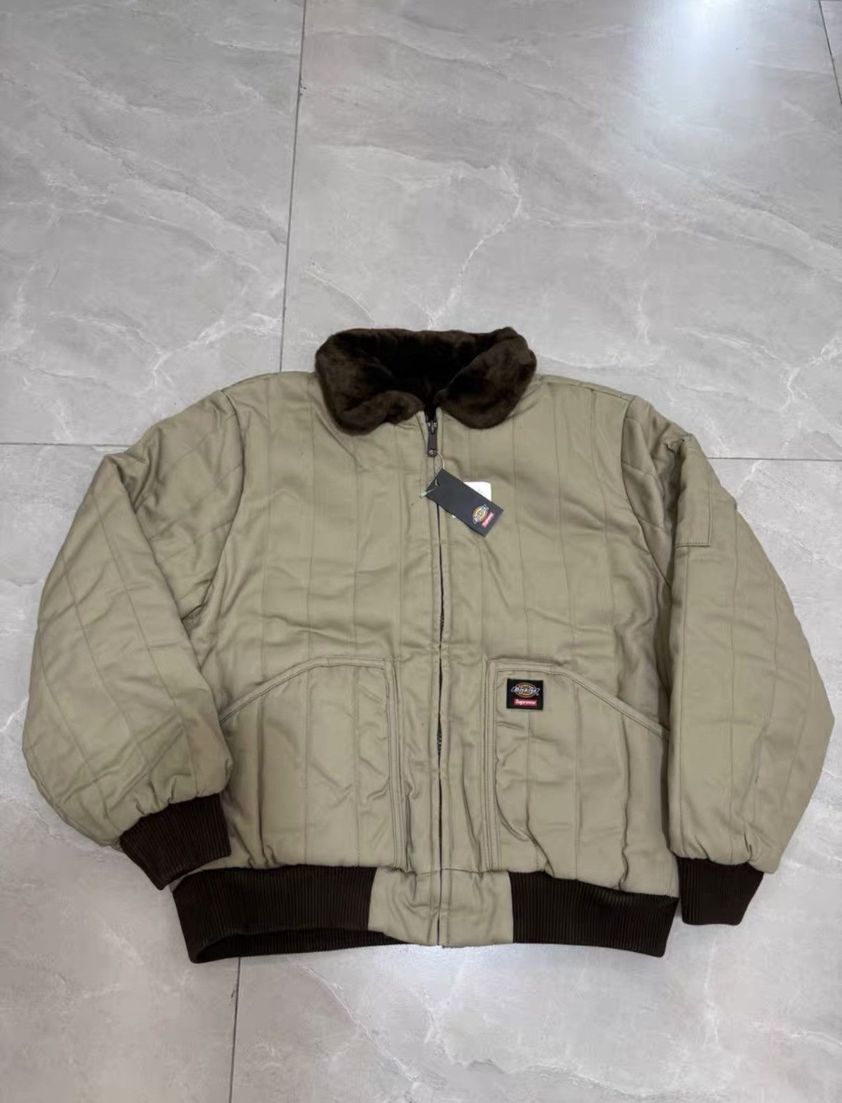 Supreme Supreme x Dickies Reversible Quilted Faux Fur Jacket J34 Size US M / EU 48-50 / 2 - 1 Thumbnail