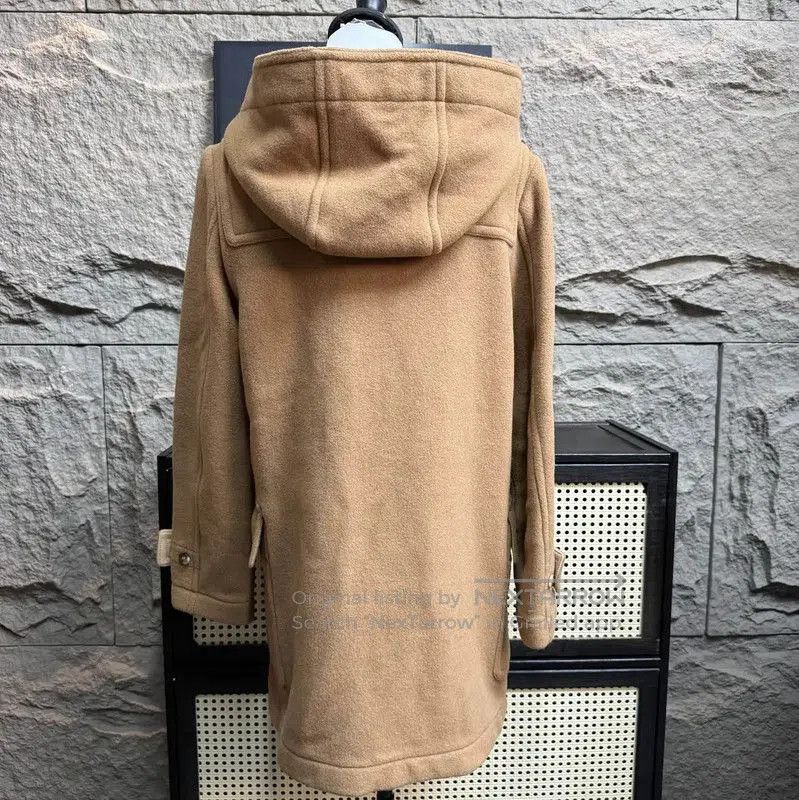 Burberry Burberry Woolen Duffle Coat for Women. Size M / US 6-8 / IT 42-44 - 2 Thumbnail