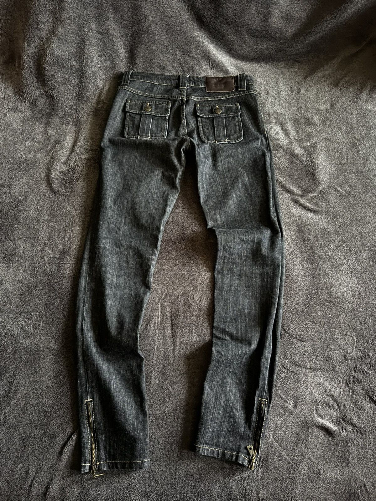 Louis Vuitton Louis Vuitton vintage zip jeans pants Size 26" / US 2 / IT 38 - 11 Thumbnail