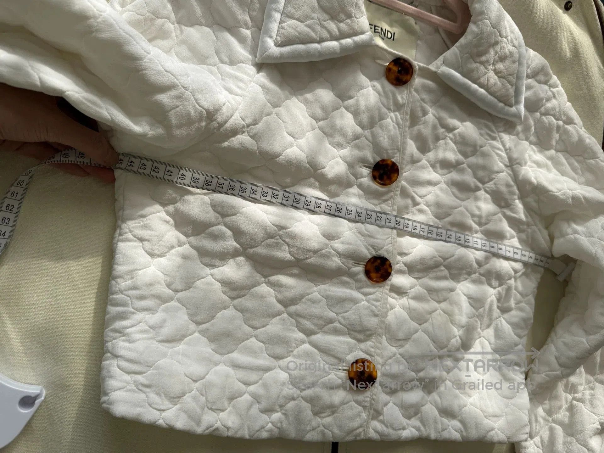Fendi Fendi White Silk Short Jacket Size 38. Size US XS / EU 42 / 0 - 3 Thumbnail