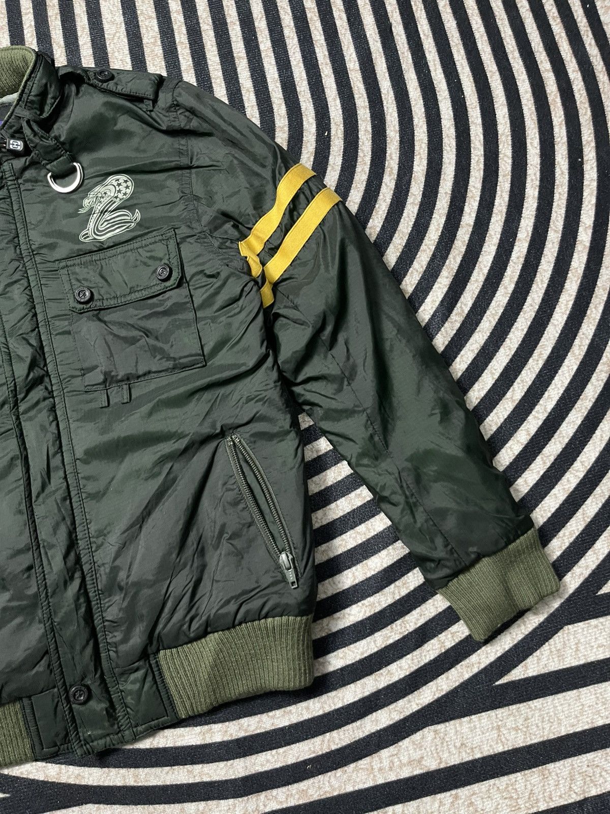 Hysteric Glamour 90s HYSTERIC GLAMOUR SNAKE MILITARY BOMBER JACKET KIDS SIZE Size US XXS / EU 40 - 5 Thumbnail