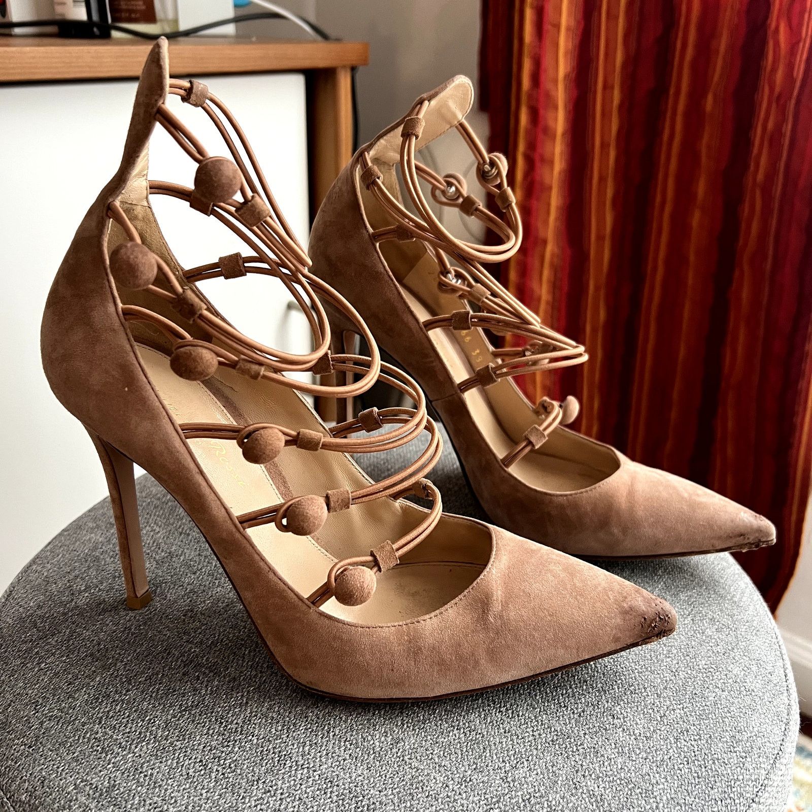 Gianvito Rossi gianvito rossi marquis suede pumps straps size 38.5 38 1/2 Size US 8.5 / IT 38.5 - 1 Thumbnail