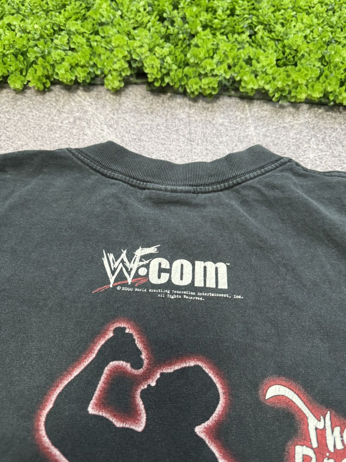 Vintage Vintage 2000 The Rock Dwayne Johnson T-Shirt Wwe WWF Size US M / EU 48-50 / 2 - 20 Thumbnail