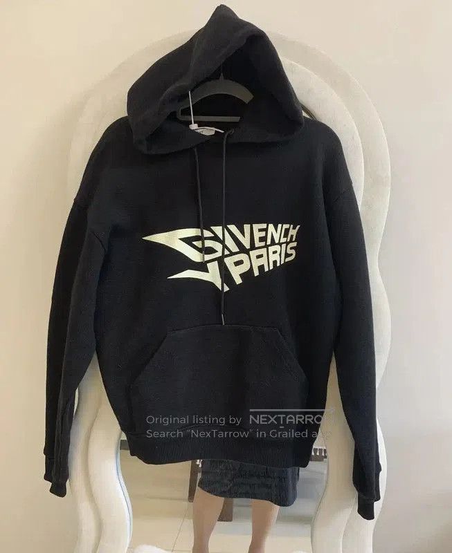 Givenchy Givenchy Black Cotton Women's Hoodie for Fall . Size XS / US 0-2 / IT 36-38 - 2 Thumbnail