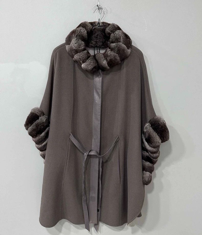 LORO PIANA Cashmere fur cloak coat