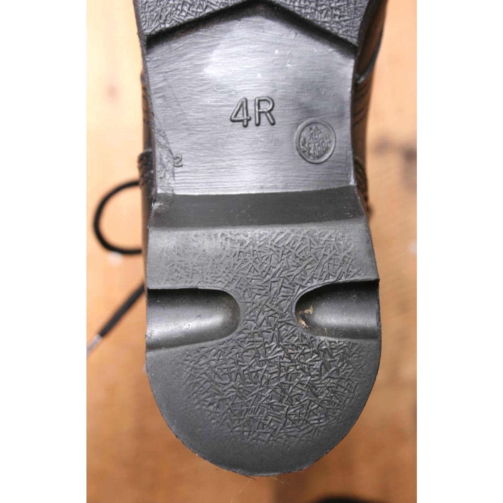 Vintage VINTAGE Ro-SEARCH Black Leather Combat Boots Mens 4R (Regular Width) Size 4 US Shoes Men Black Combat Boots 1997 90s Size US 5 / EU 37 - 5 Thumbnail