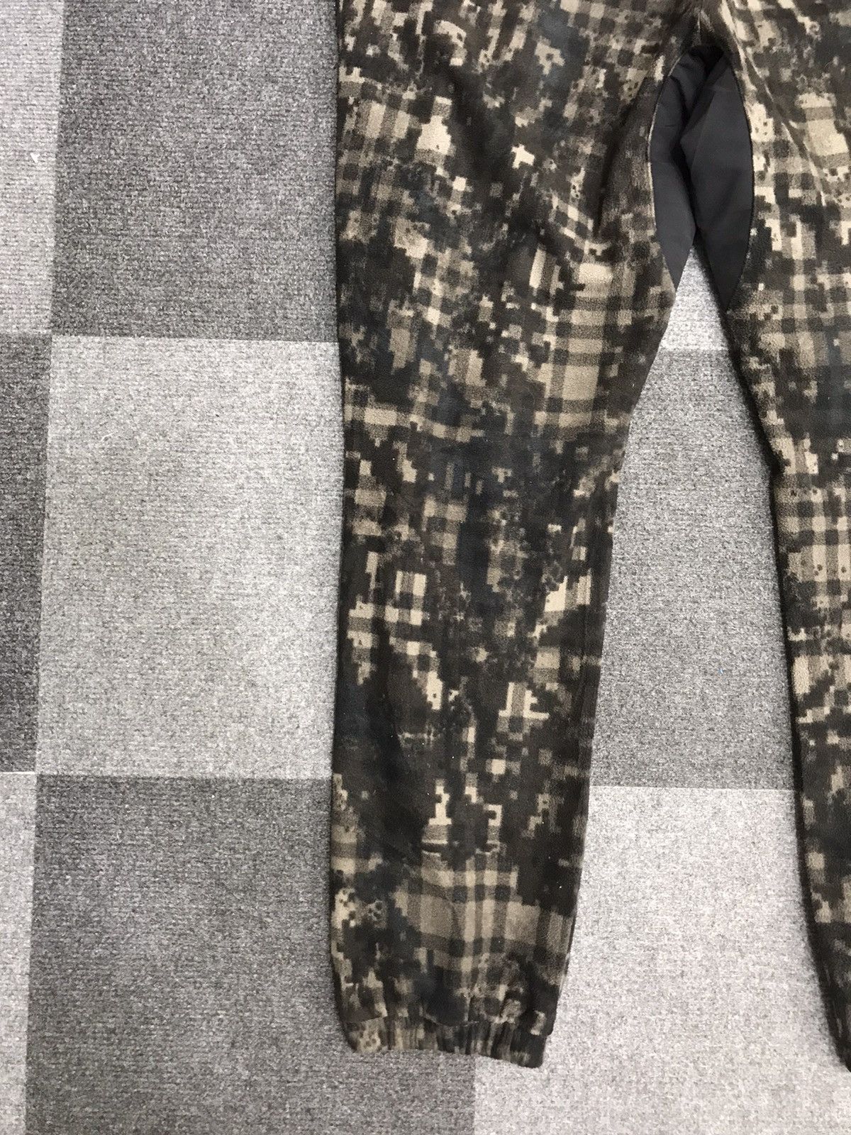 Adidas × White Mountaineering White Mountaineering X adidas Hybrid Track Pant Size US 32 / EU 48 - 20 Thumbnail
