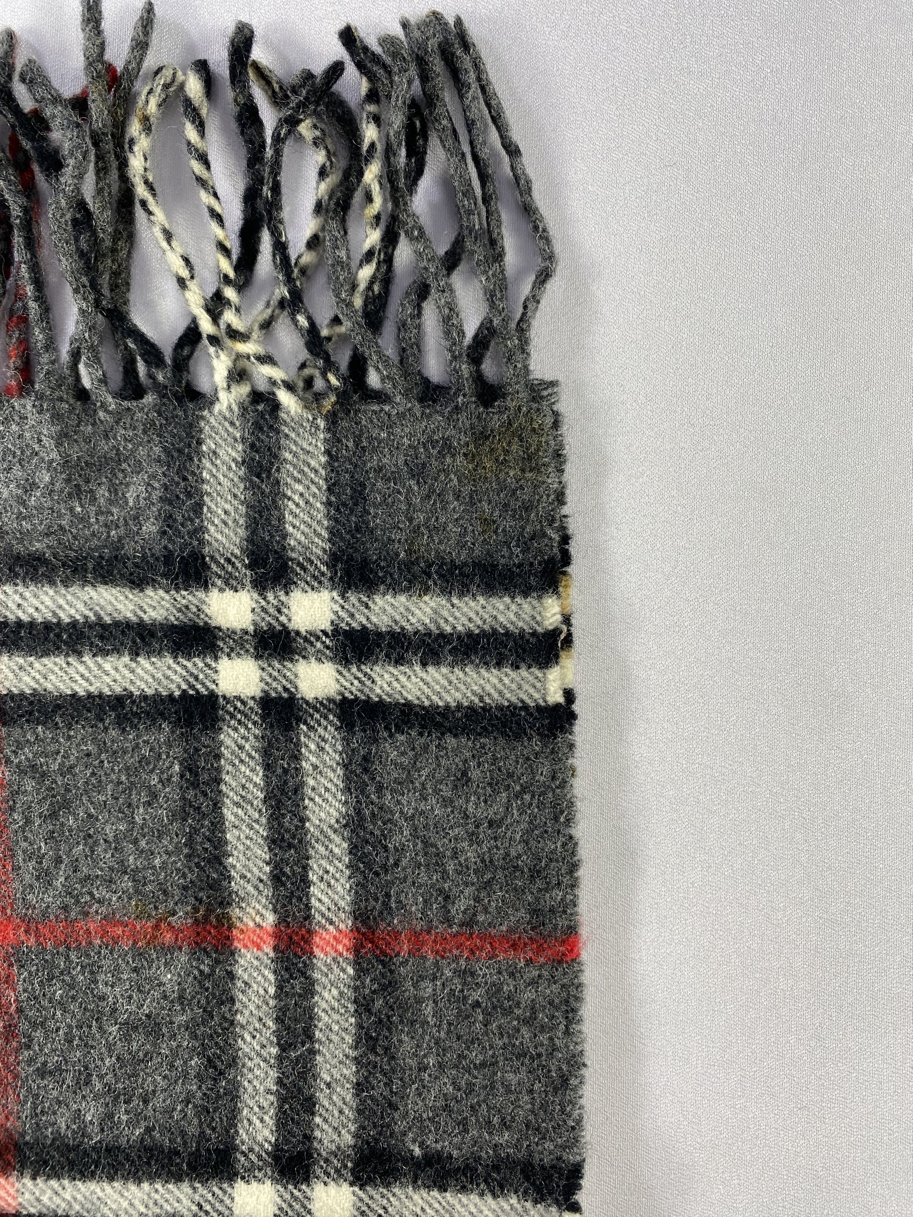 Burberry × Vintage Burberry Scarf / Muffler / Neckwear - WW786 Size ONE SIZE - 7 Thumbnail