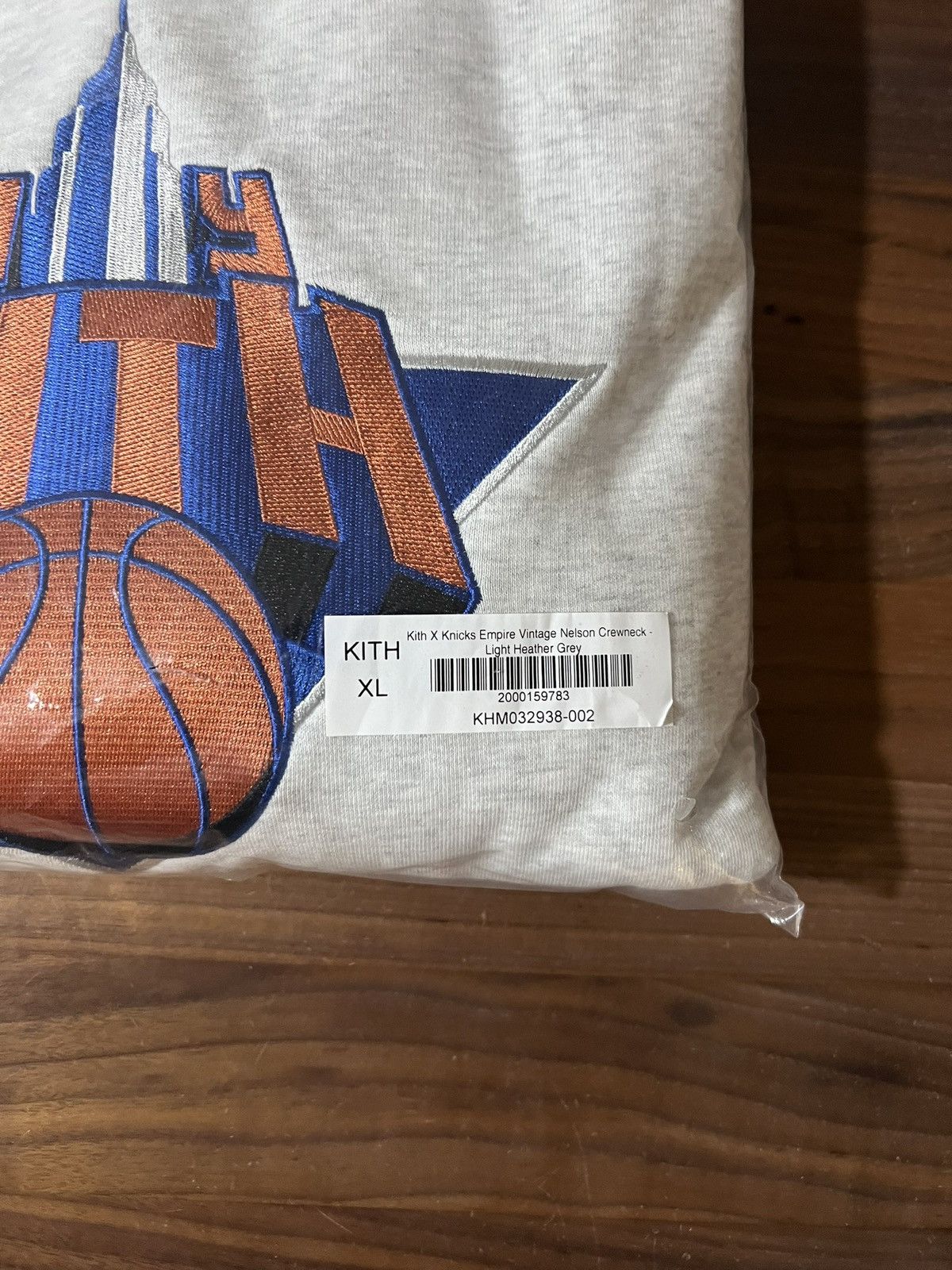 Kith Kith for New York Knicks Empire Vintage Nelson Crewneck XL Size US XL / EU 56 / 4 - 8 Thumbnail