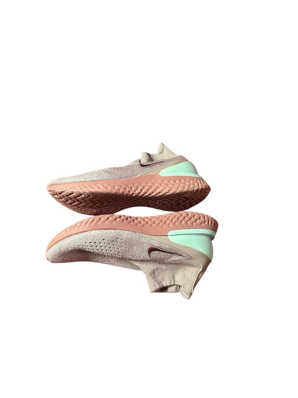 Nike Nike Women's Rise React Flyknit Size US 8.5 / IT 38.5 - 5 Thumbnail