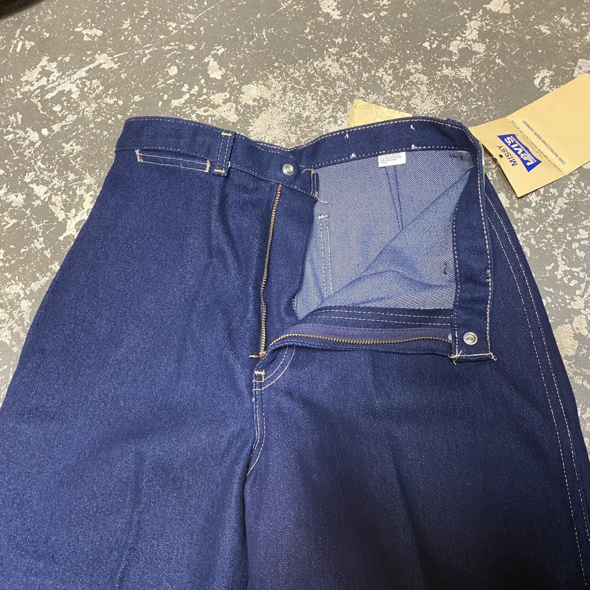 Levi's × Vintage Vintage Levi’s Missy 409 Denim Jeans USA NWT 1976 Size US 27 - 7 Thumbnail