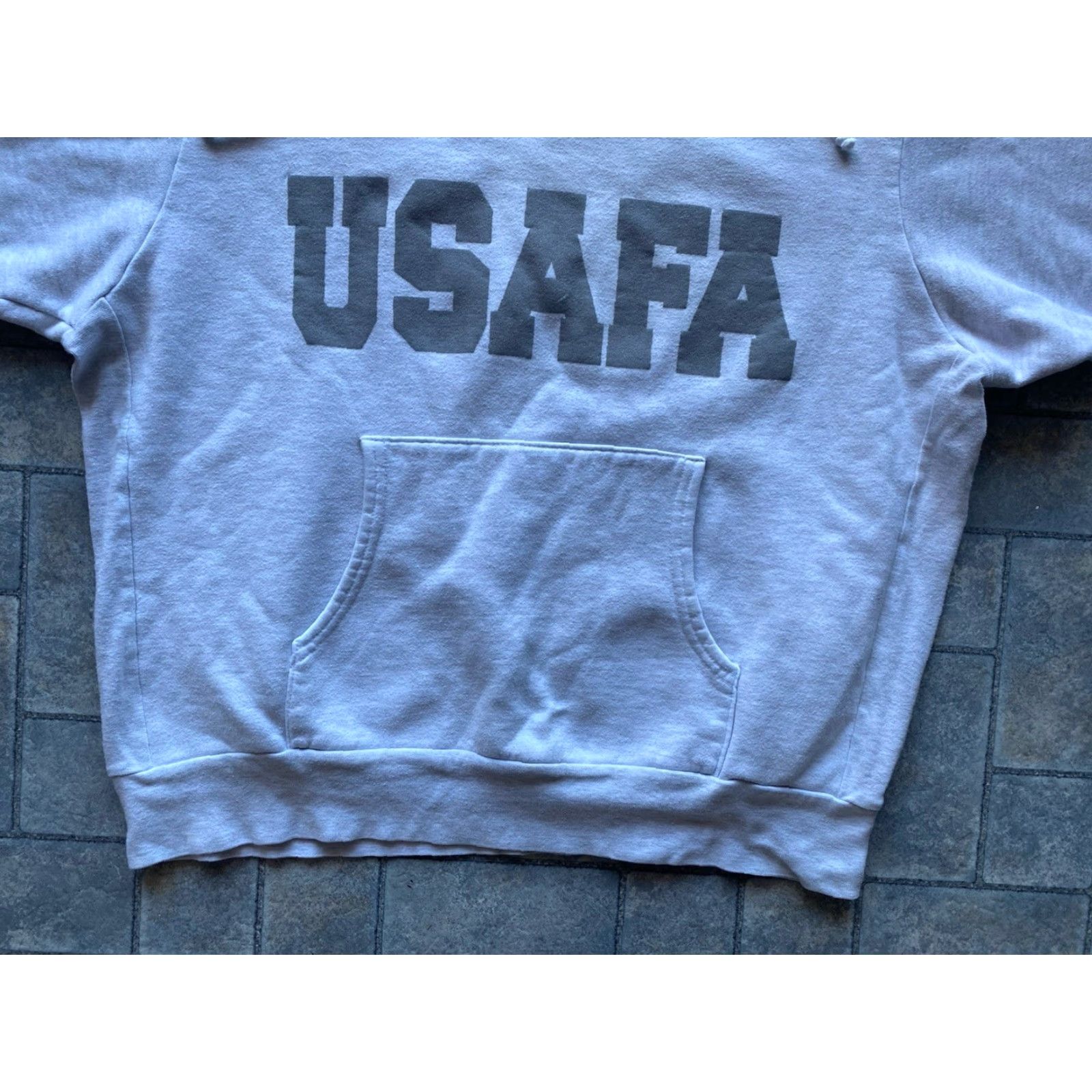 Vintage VINTAGE USAFA Heart And Core Hoodie Made In USA Mens XS Gray Pullover Heart USA Vintage Men's XS Gray Hoodie Size US XS / EU 42 / 0 - 3 Thumbnail