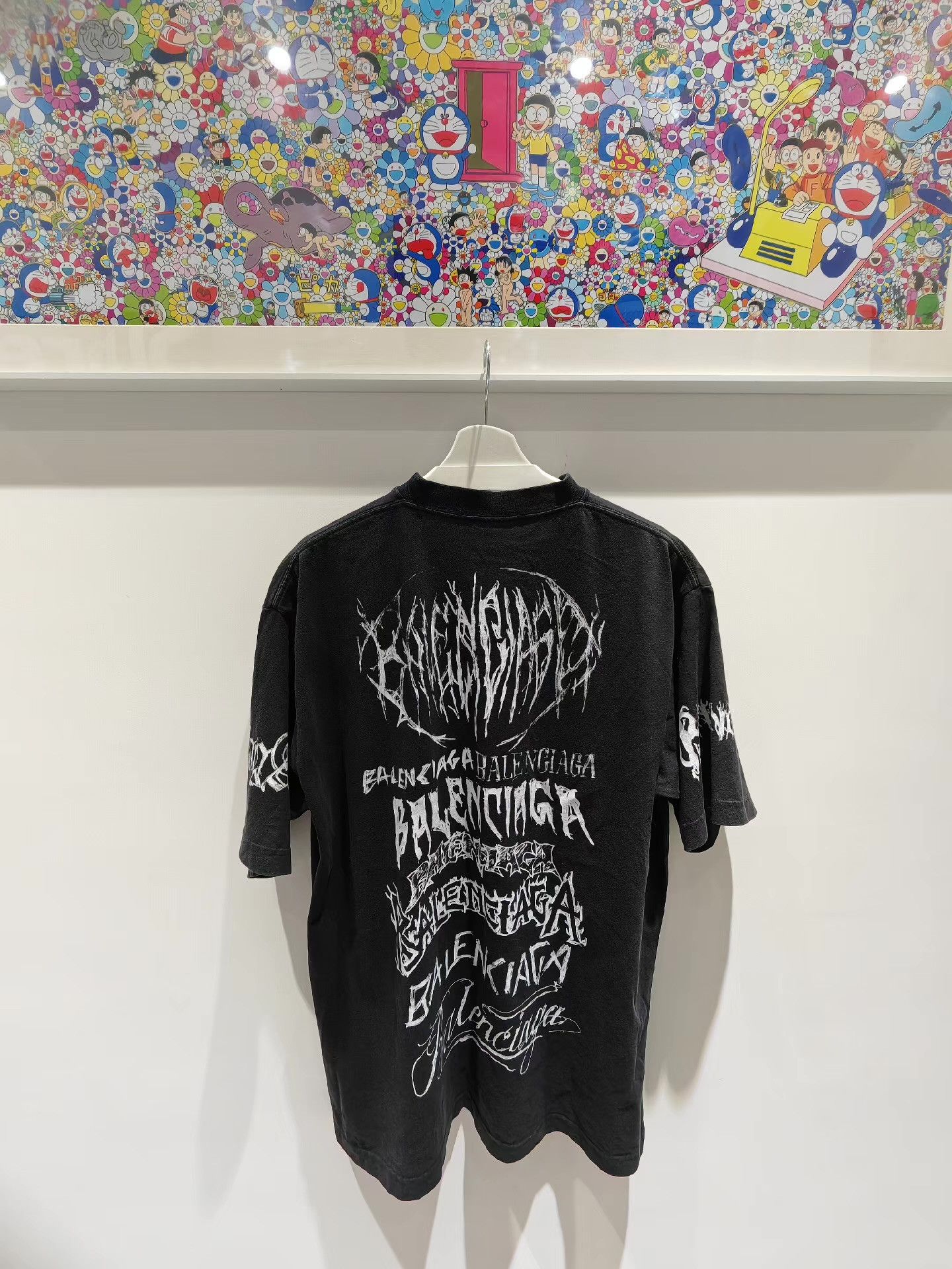 Balenciaga Balenciaga × New Year Sanskrit Short Sleeve Tee。 Q15 Size US M / EU 48-50 / 2 - 2 Thumbnail