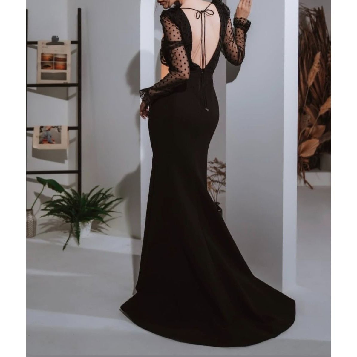 Other REBECCA VALLANCE Tiffany Belted Tulle Mermaid Gown Plunge Size XS / US 0-2 / IT 36-38 - 6 Thumbnail