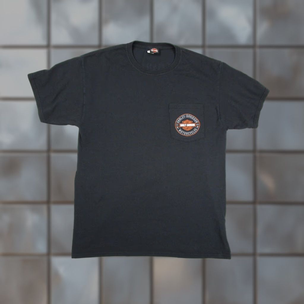 Harley Davidson Harley-Davidson Shirt Mens Large Black Pocket Graphic Barnett El Paso TX Dealer Size US L / EU 52-54 / 3 - 1 Thumbnail