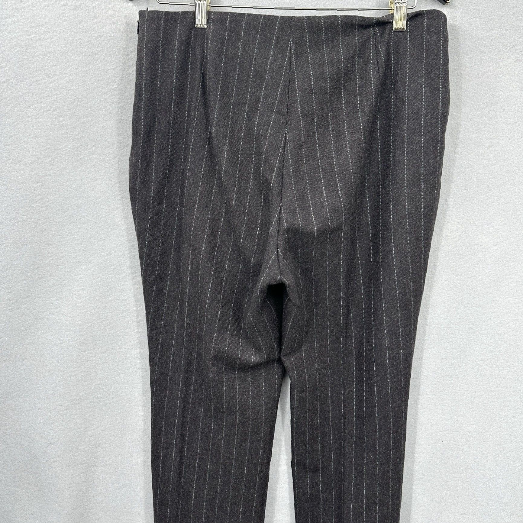 Akris AKRIS Pants Womens 12 Wool Pinstripe Side Zip Quiet Luxury for Bergdorf Goodman Size 34" / US 12 / IT 48 - 4 Thumbnail
