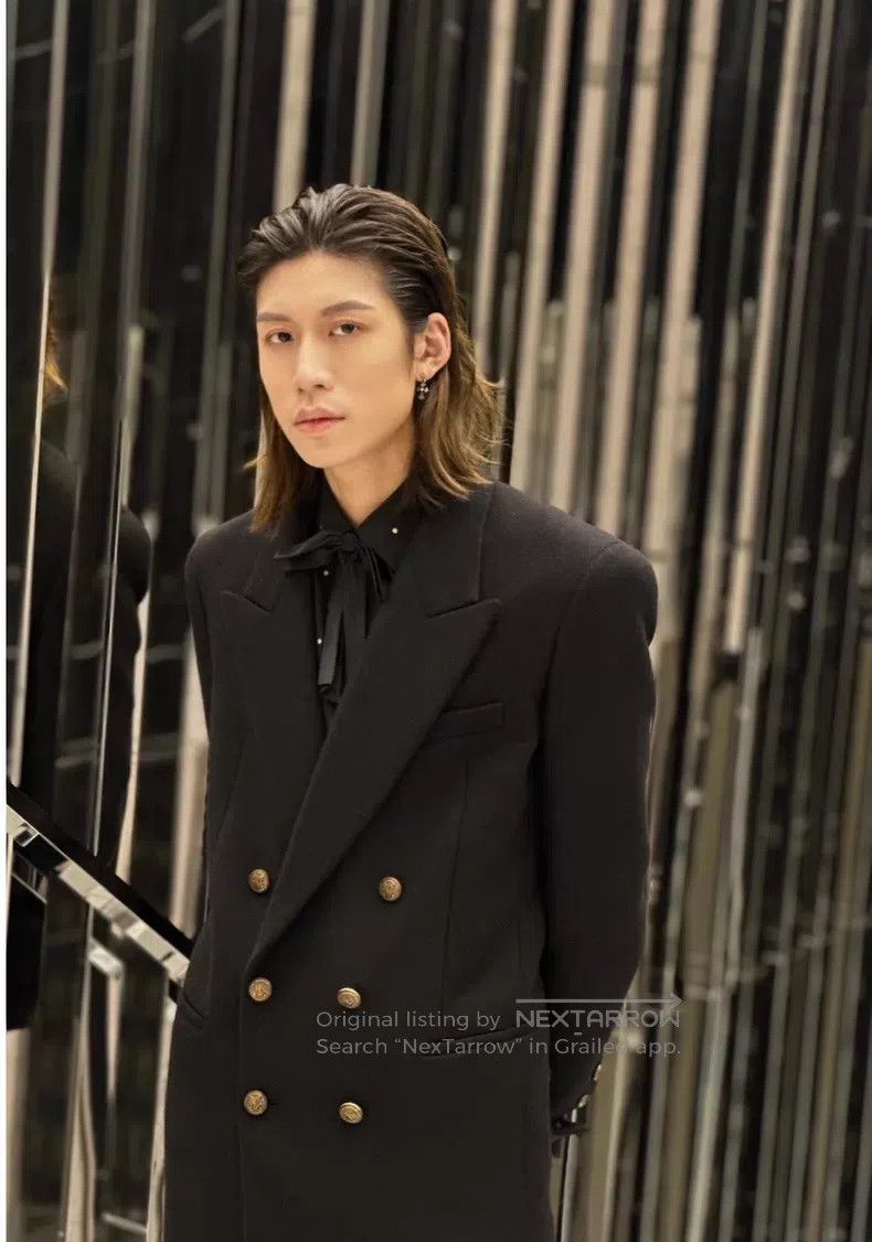 Saint Laurent Paris Saint Laurent Paris Black and Gold Cashmere Wool Blend Ove Size US M / EU 48-50 / 2 - 3 Thumbnail