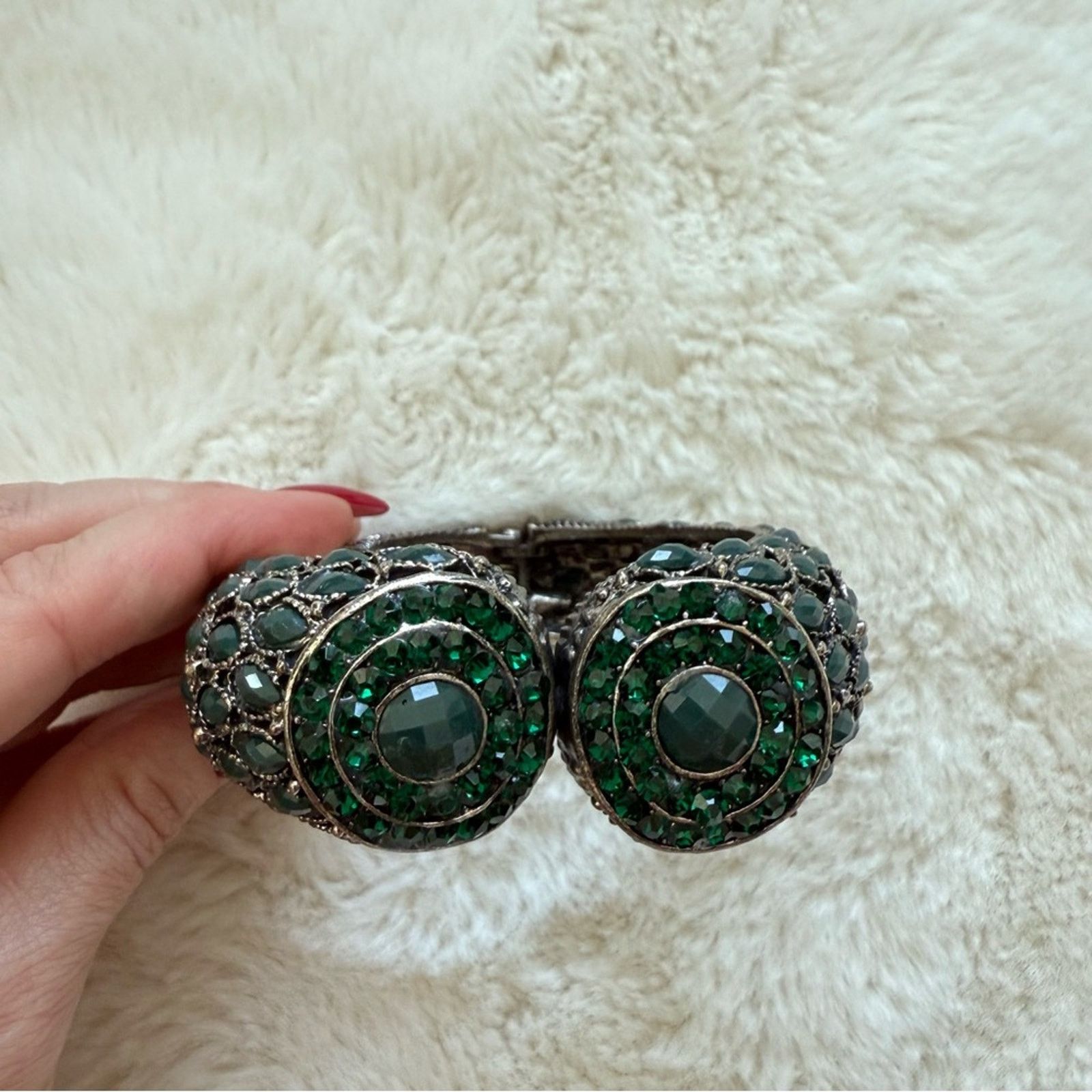 Other Art Deco vintage bracelet with green crystals Size ONE SIZE - 4 Thumbnail