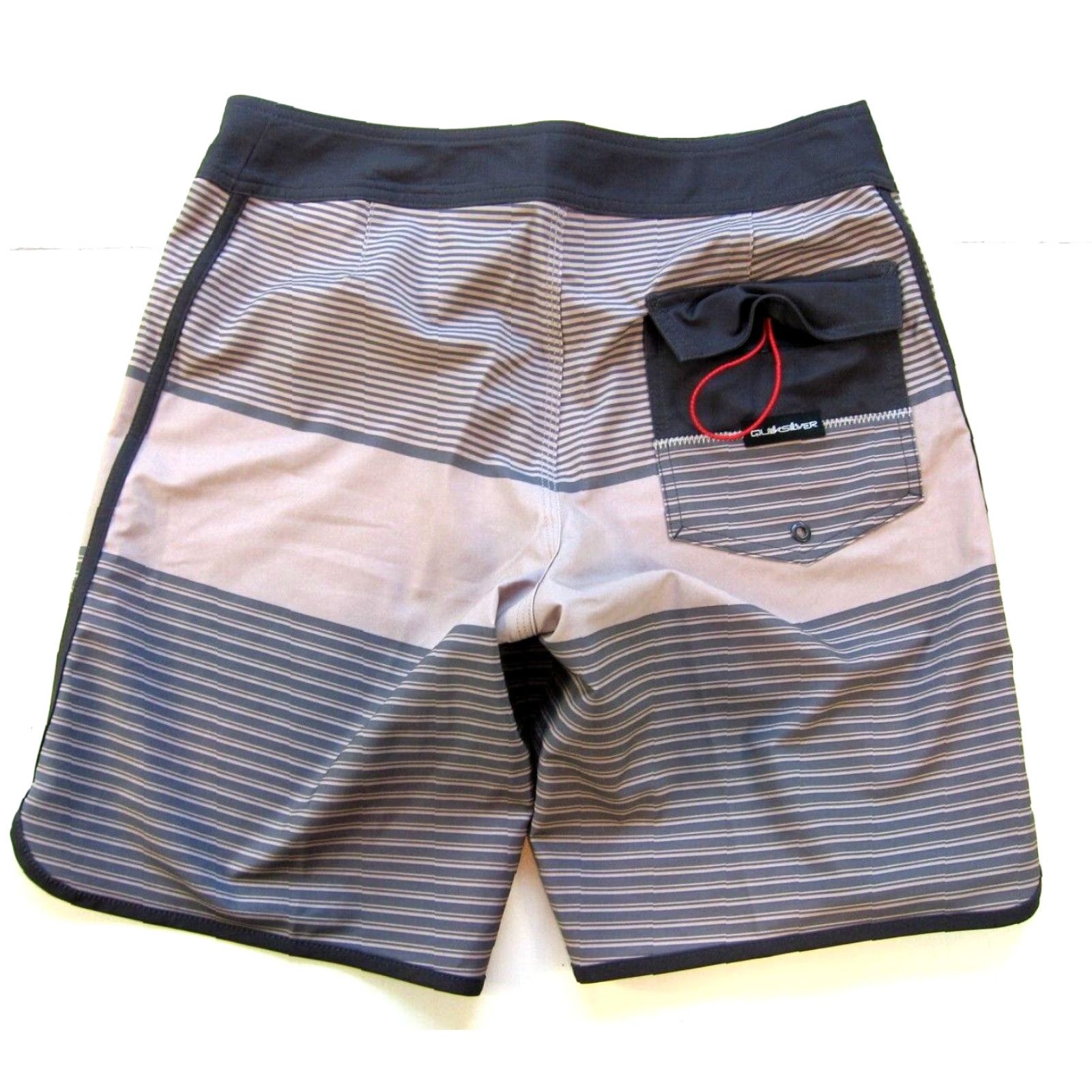 Quiksilver VINTAGE Quiksilver Highline Grey Stripe Stretch Pocket Surf Beach Board Short Men 30 Size US 30 / EU 46 - 2 Thumbnail