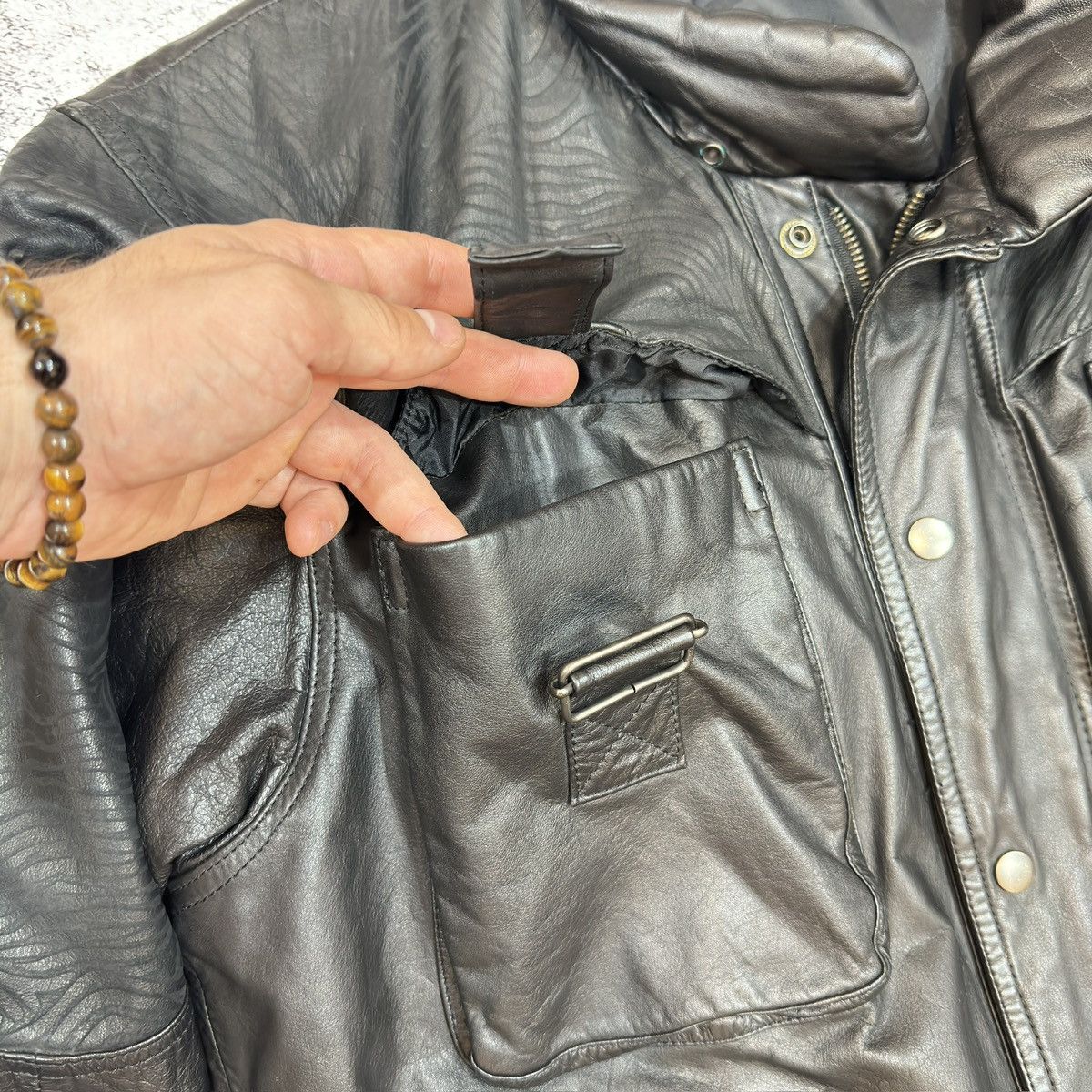Vintage Made in Korea Leather Jacket M-L size Size US L / EU 52-54 / 3 - 7 Thumbnail