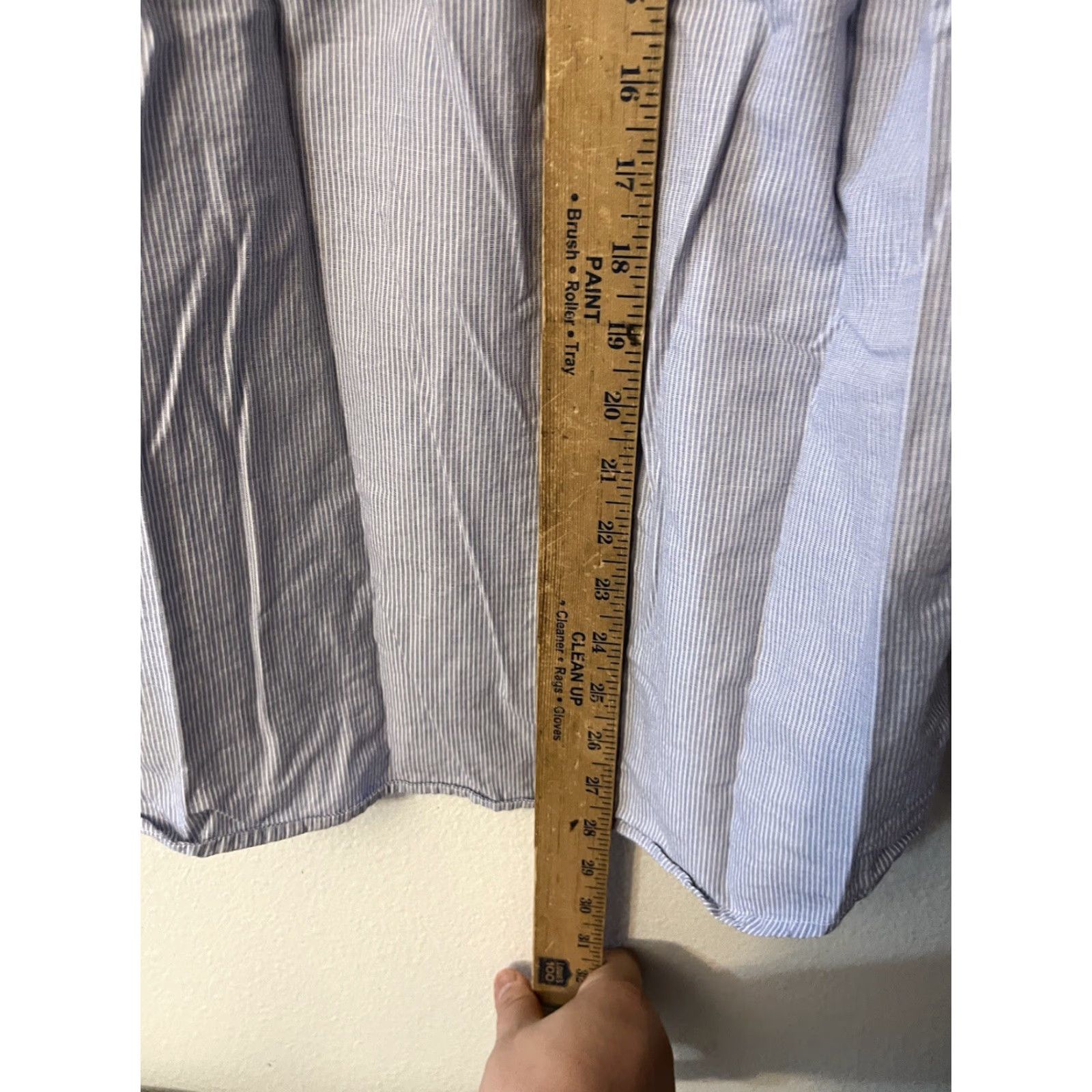 Banana Republic VINTAGE Banana Republic Men's Button-Up Shirt Size Medium Long Sleeve Cotton Blue Striped Business Casual Size US M / EU 48-50 / 2 - 4 Thumbnail