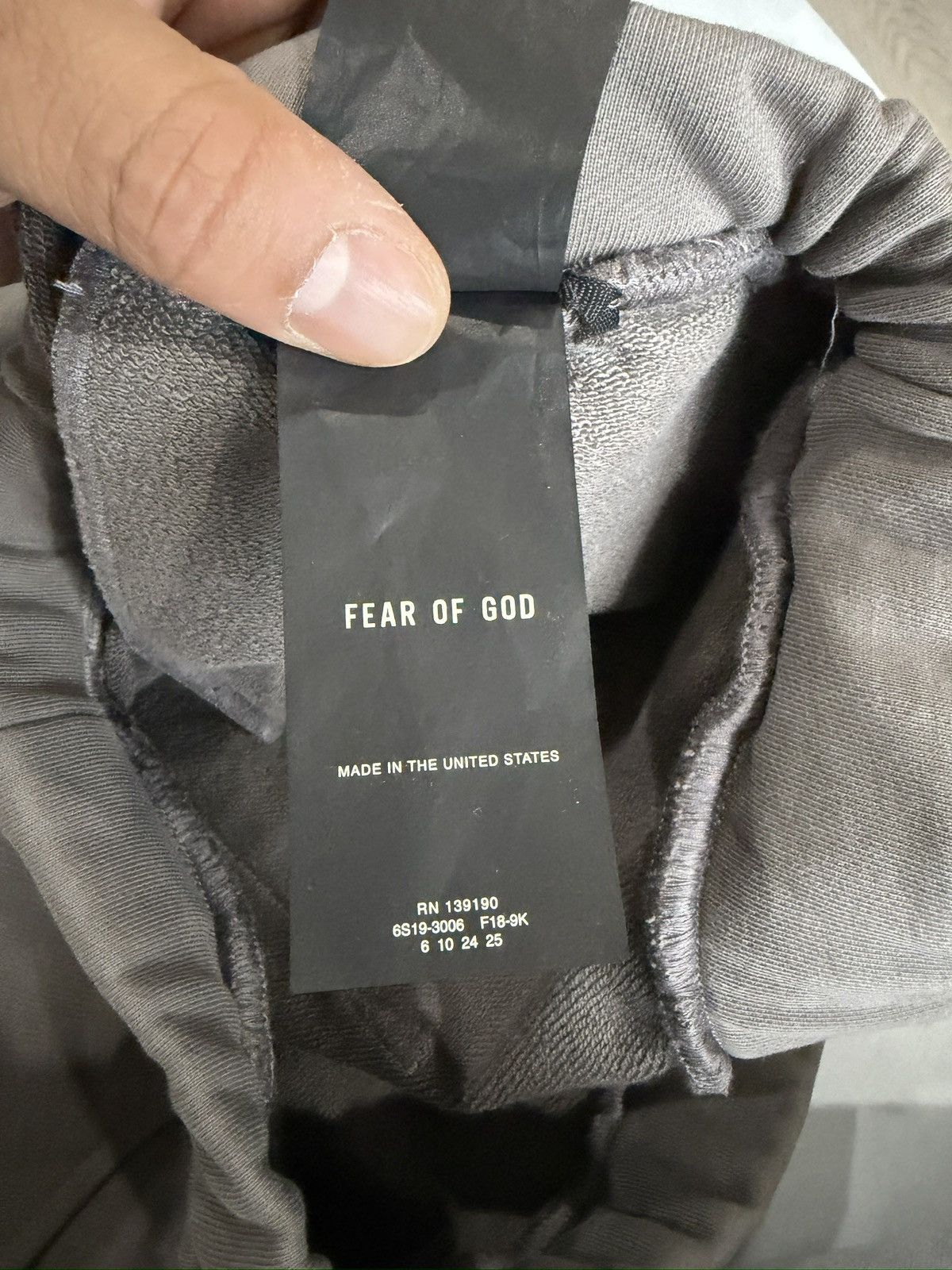 Fear of God Fear of God 6th Collection Relaxed Nylon Trimmed Sweatpants Size US 34 / EU 50 - 8 Thumbnail