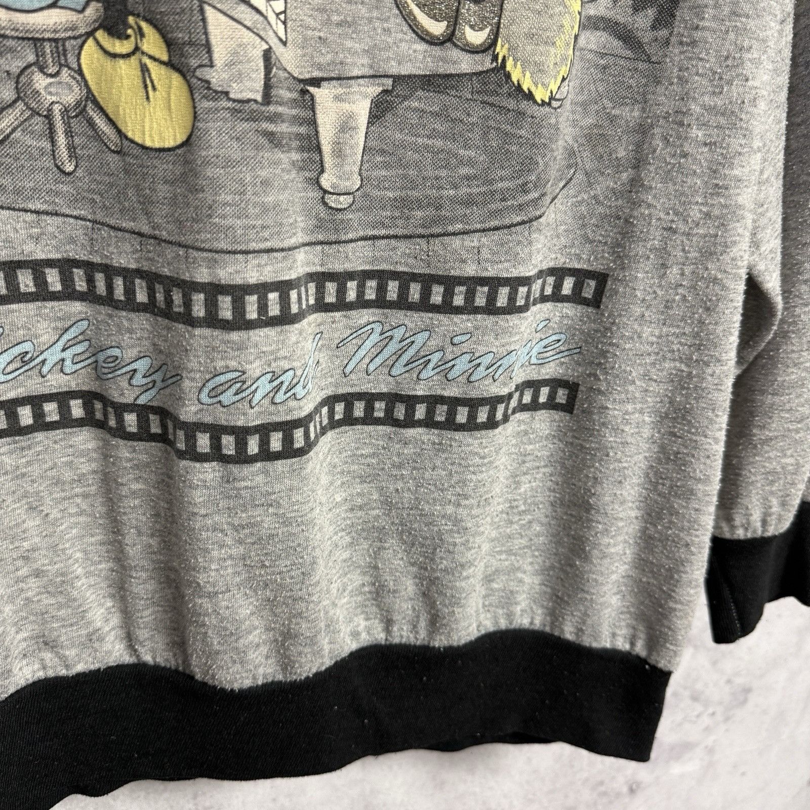 Disney Vintage 80s Disney Mickey Minnie Mouse Sweatshirt Medium Size US M / EU 48-50 / 2 - 4 Thumbnail