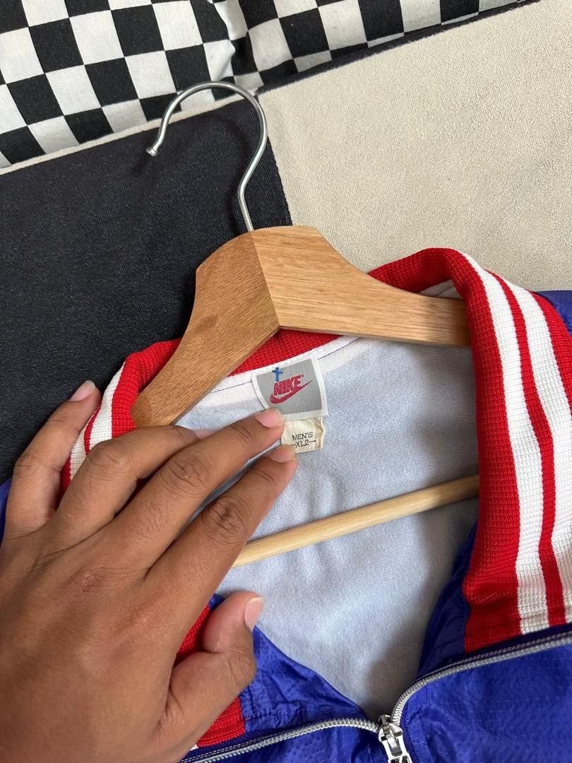 Nike × Vintage VINTAGE NIKE WINDBREAKER Size US M / EU 48-50 / 2 - 2 Thumbnail