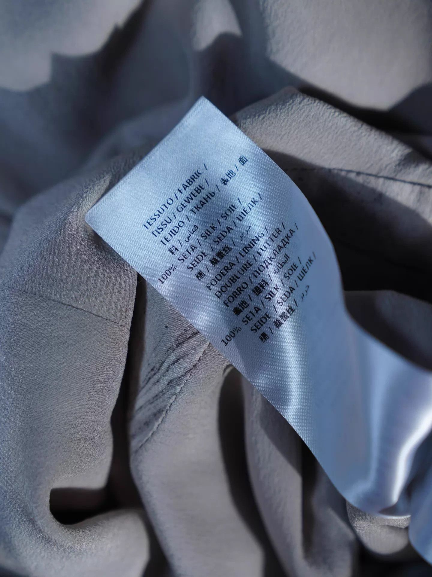 Alexander McQueen Alexander McQueen Light Gray Silk Sash MidiDress Size L / US 10 / IT 46 - 4 Thumbnail