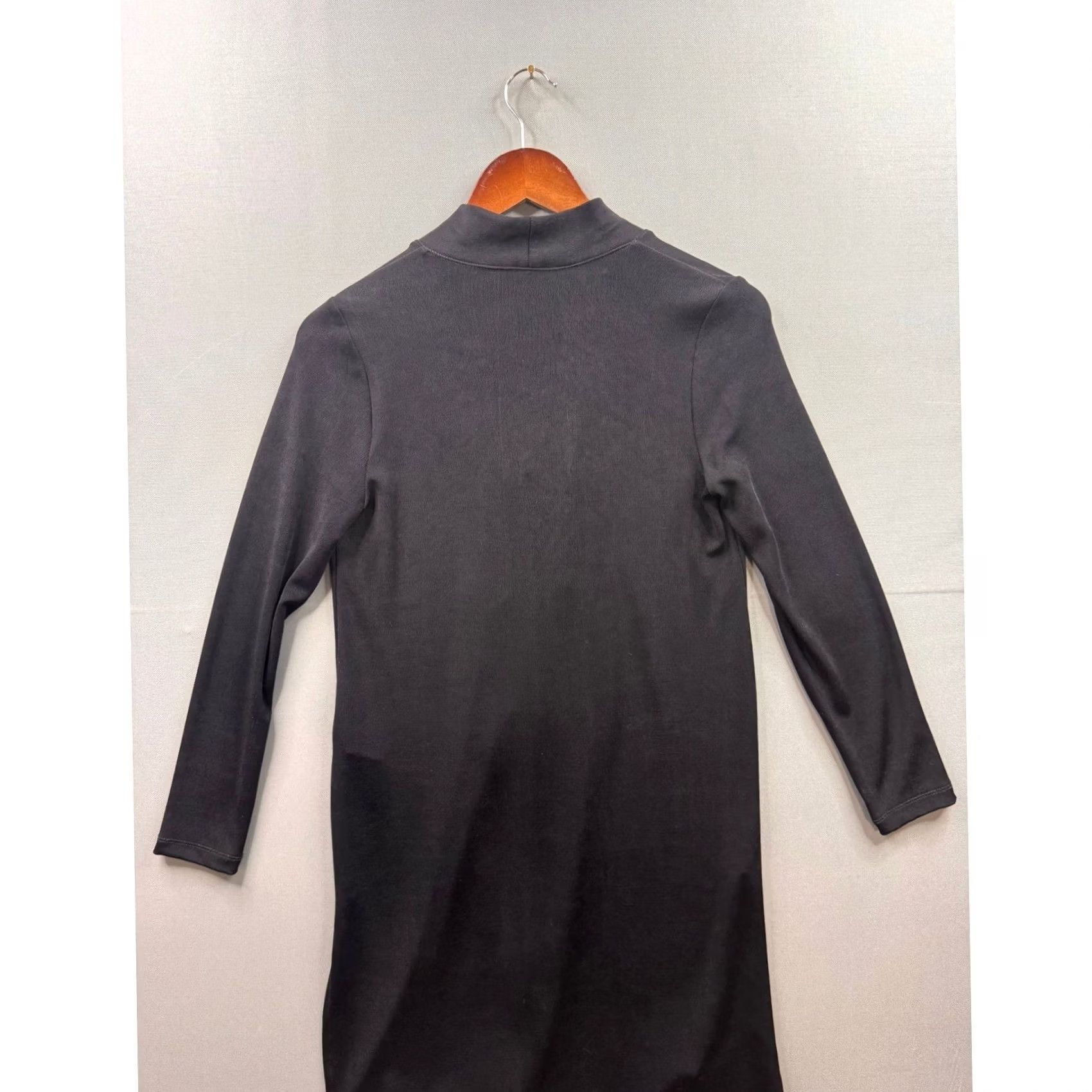 Vintage Chico's Travelers 35th Anniversary Black Frog Toggle Longline Cardigan 00P XXSP Womens Cardigan Longline Black 00P Travel Workwear Mens? Size XXS / US 00 / IT 34 - 4 Thumbnail