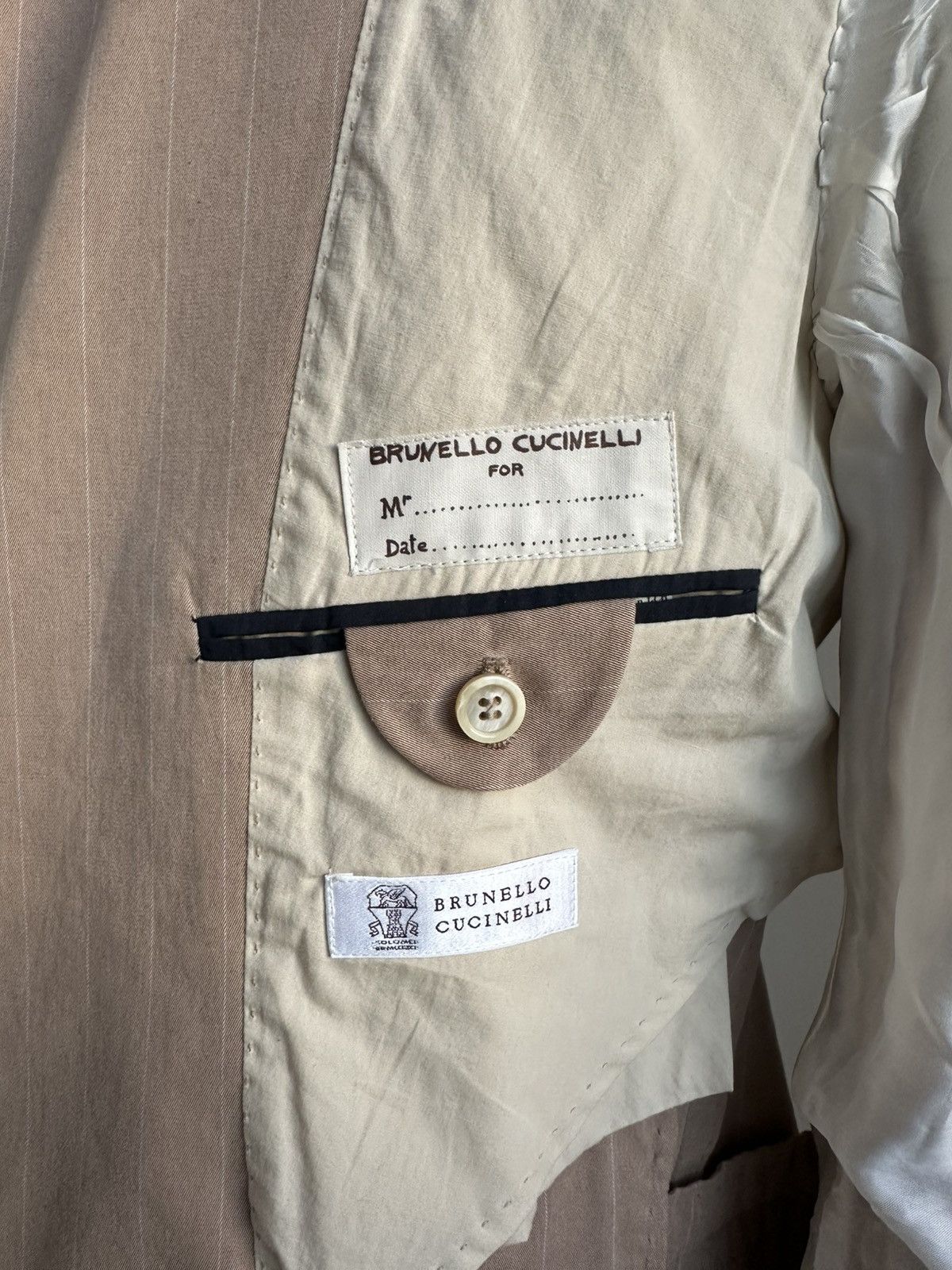Brunello Cucinelli DEAL! Brunello Cucinelli Beige Stripped Blazer Size 42R - 6 Thumbnail