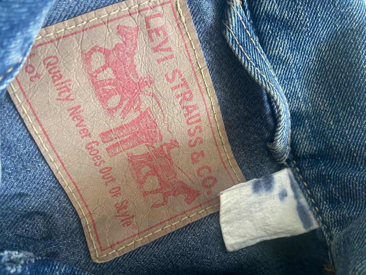 Levi's × Vintage Vintage Levi’s Denim Jacket Size M / US 6-8 / IT 42-44 - 4 Thumbnail