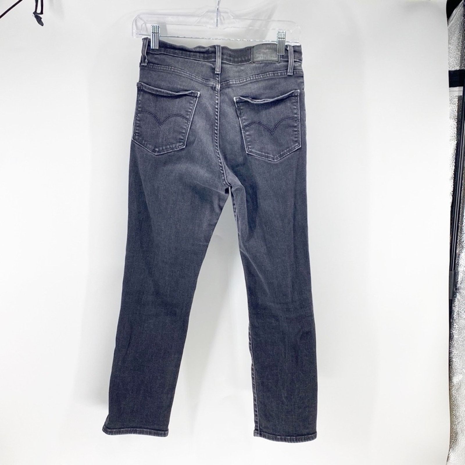 Levi's Levi’s 724 high rise straight deconstructed knees cropped Size 29" - 6 Thumbnail