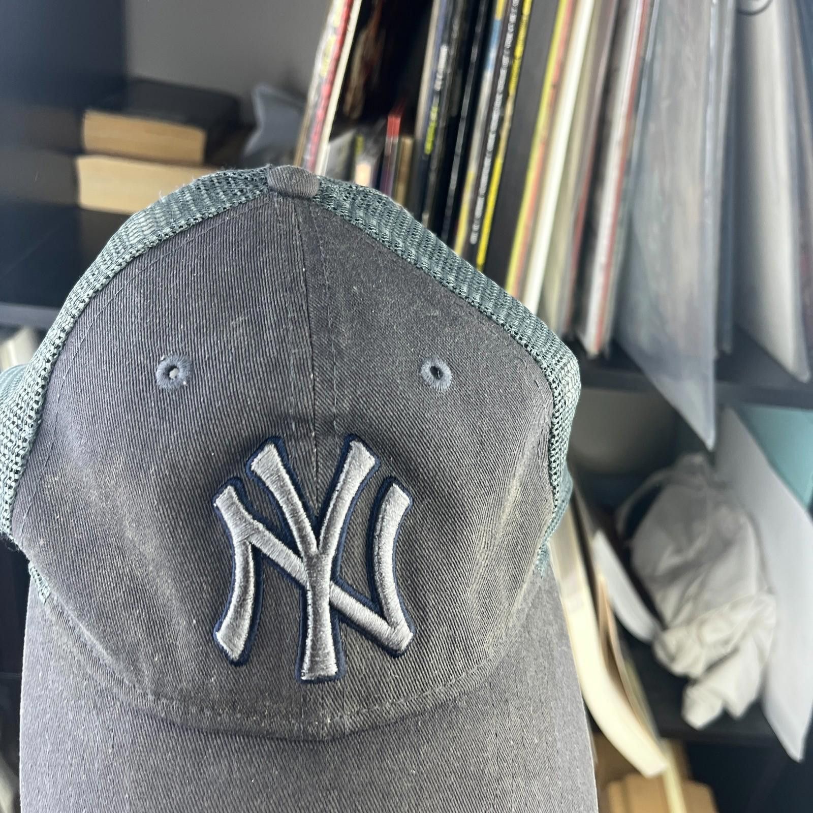 New Era Vintage New York Yankees MLB New Era Snapback Trucker Hat Size ONE SIZE - 2 Thumbnail