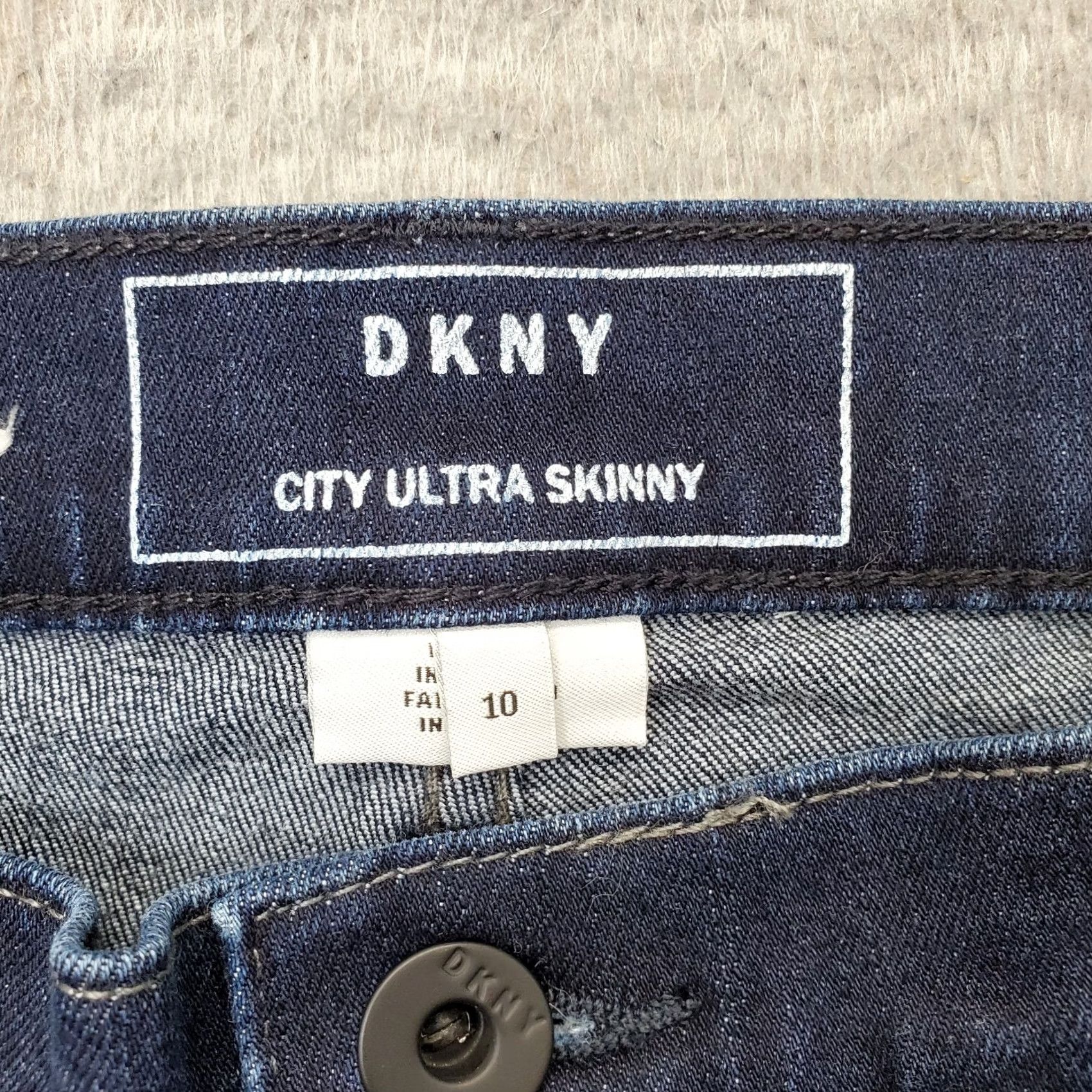 DKNY DKNY Jeans Womens 10 Blue Denim Stretch Medium Wash Ultra Skinny Size 32" / US 10 / IT 46 - 3 Thumbnail